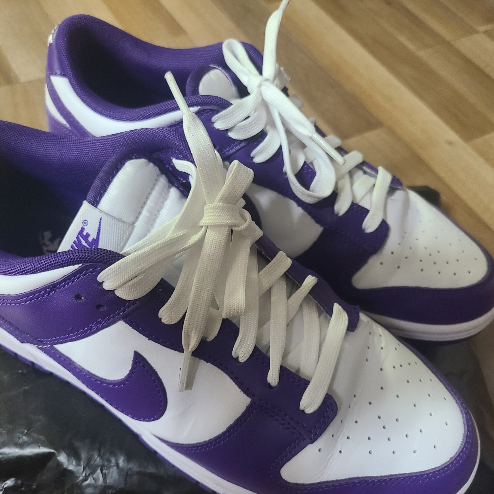 Nike Dunk Low Retro Championship Court Purple 착용 스타일