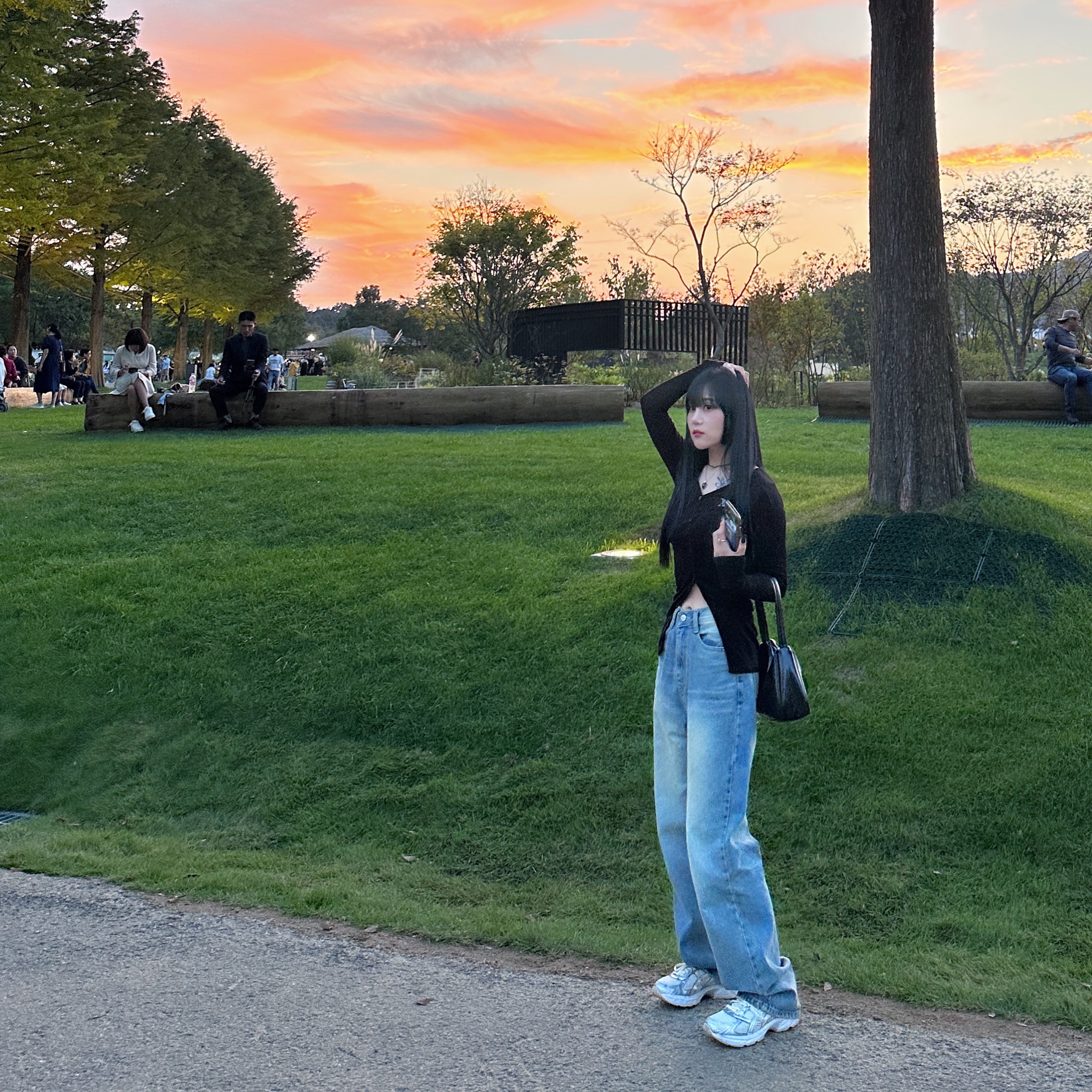 (W) Asics Gel-1130 Cream Pure Silver 착용 스타일 - 4