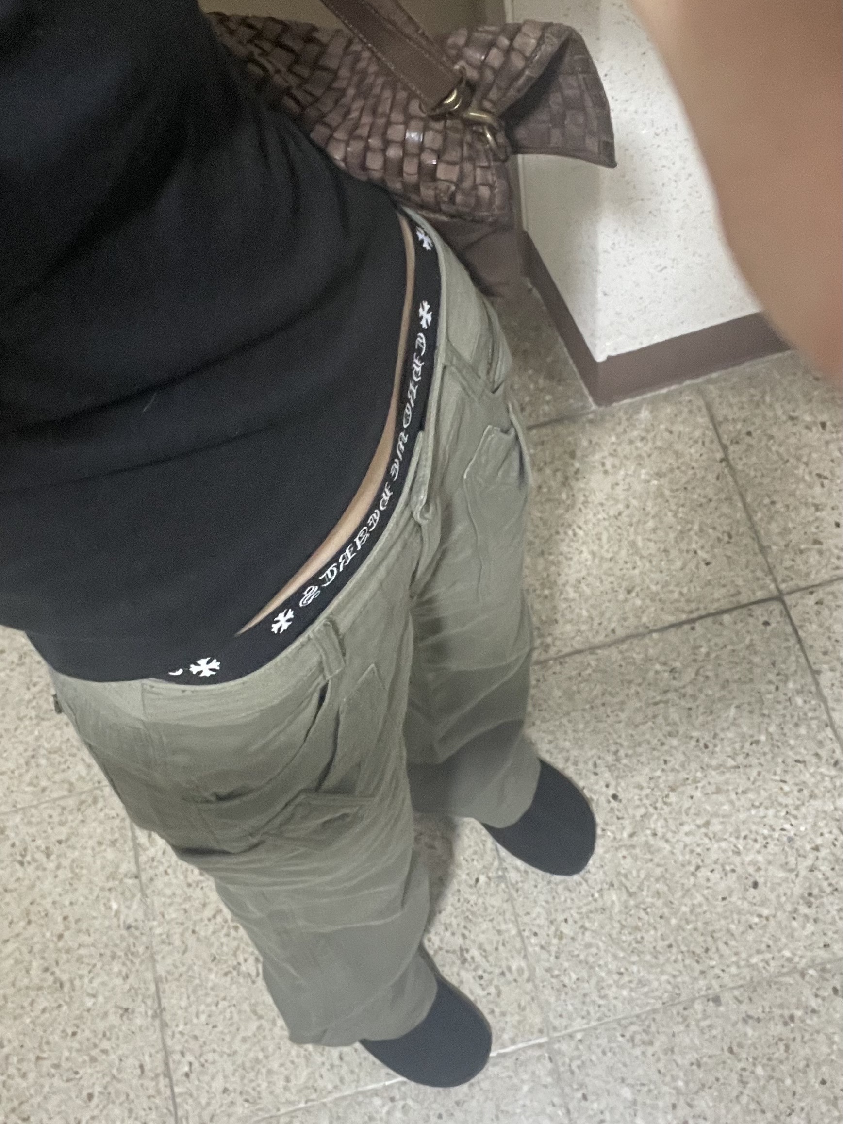 Chrome Hearts Boxer Brief Black, (W) Clarks Desert Trek Black Suede 착용 스타일 - 2