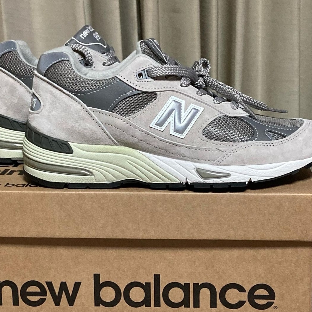 New Balance 991 Made in UK Grey 착용 스타일
