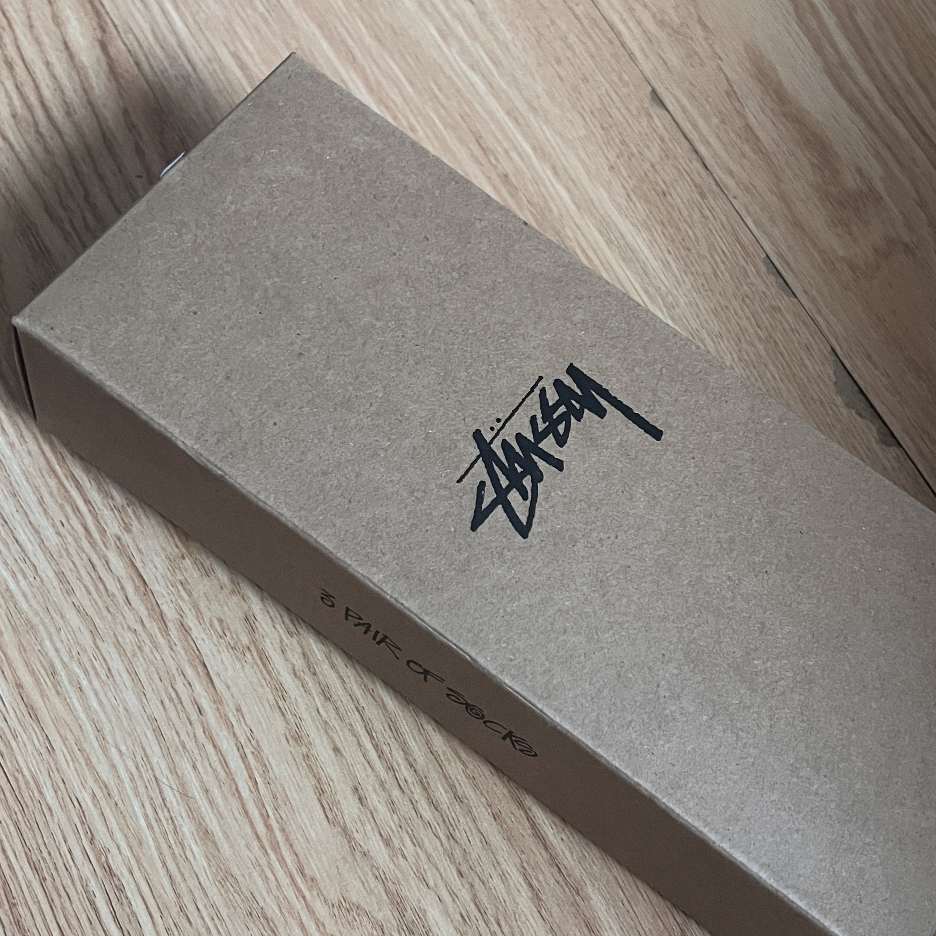 Stussy Small Stock Crew Socks White (3 Pack) 착용 스타일