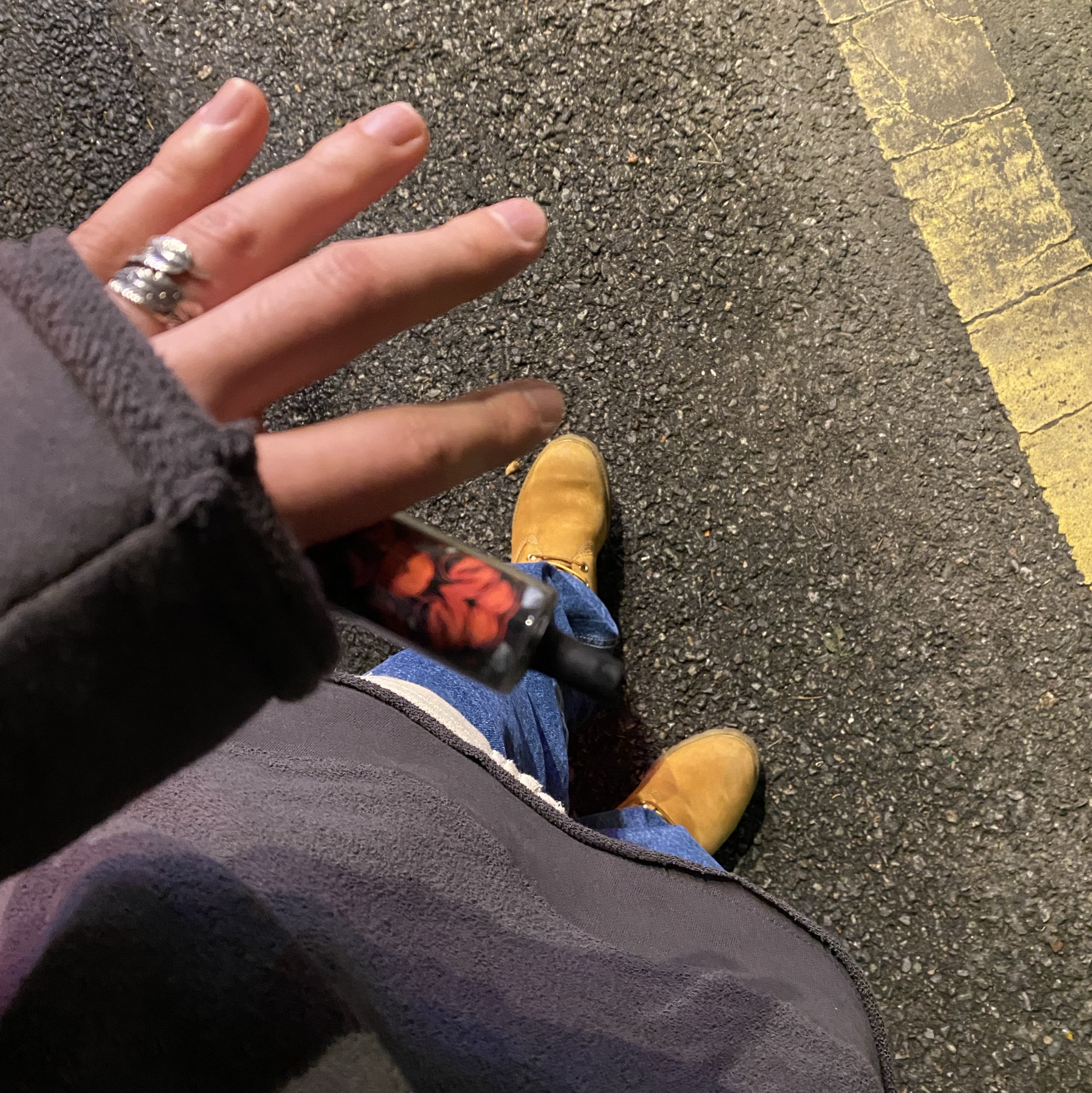 Timberland Premium 6 inch Waterproof Boot Wheat Nubuck - Wide, Casetify x IAB Studio Single White Logo AirPods Pro Case Clear 착용 스타일 - 4