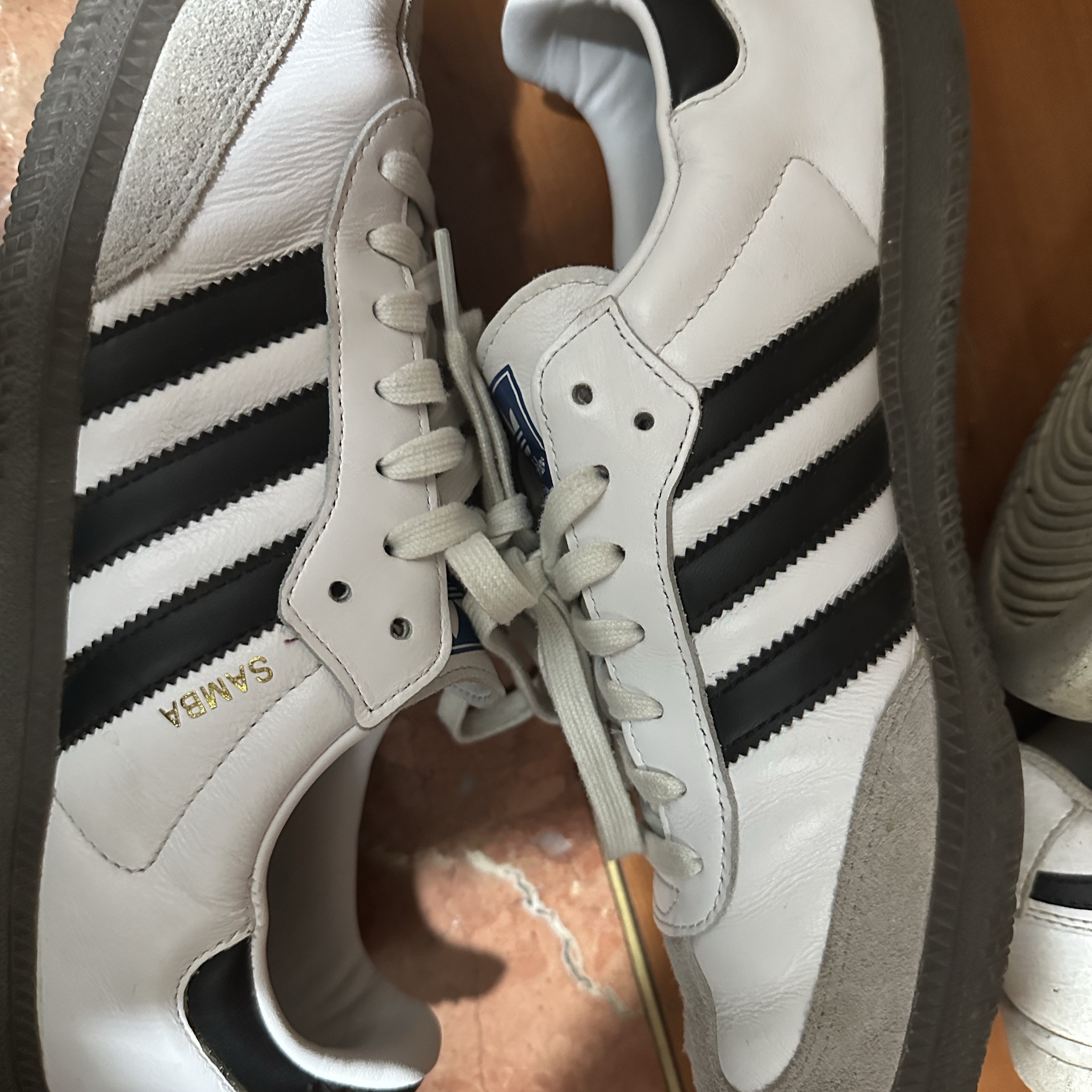 Adidas Samba OG Cloud White 착용 스타일