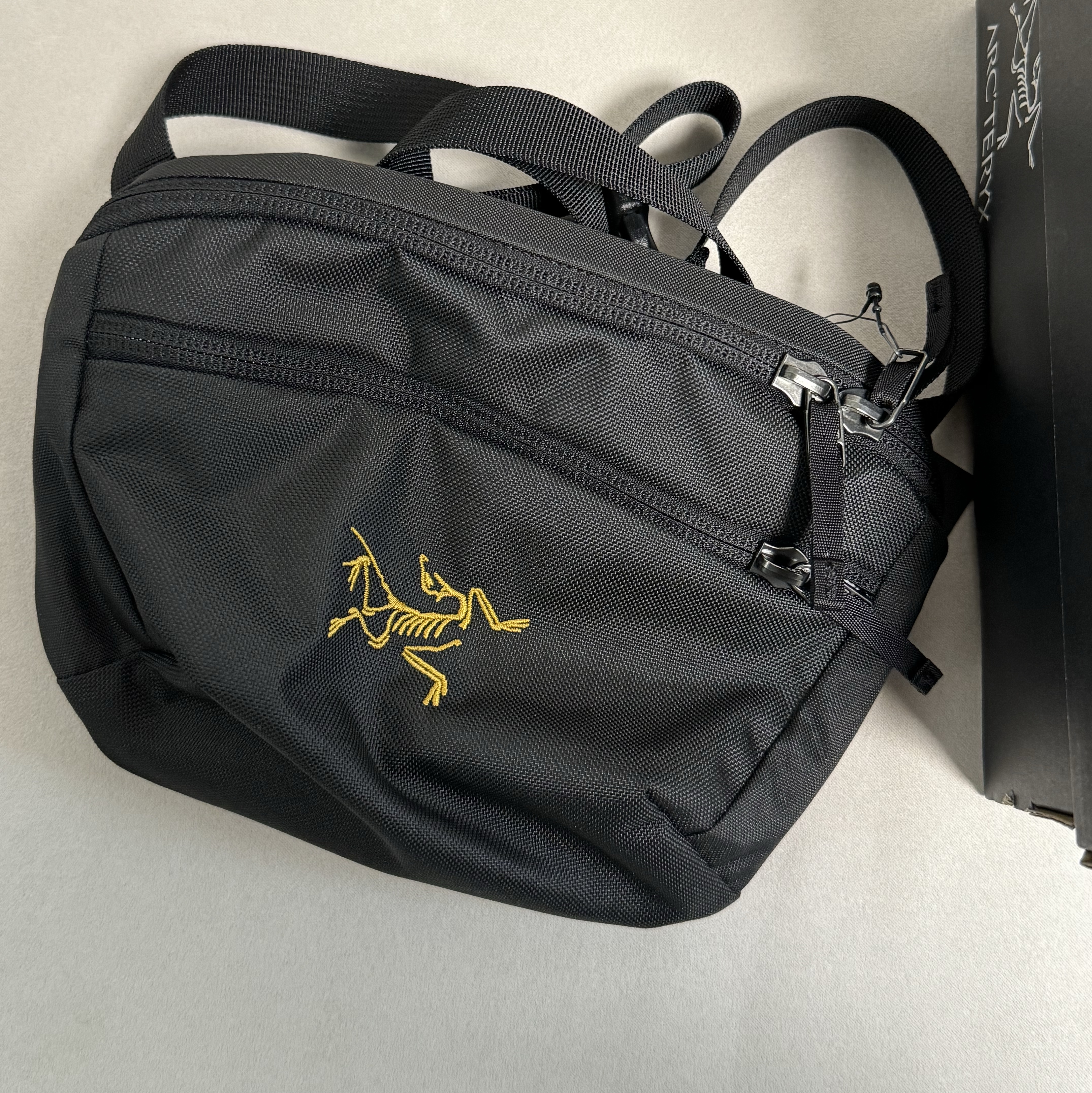 Arc'teryx Mantis 1 Waistpack Black 착용 스타일