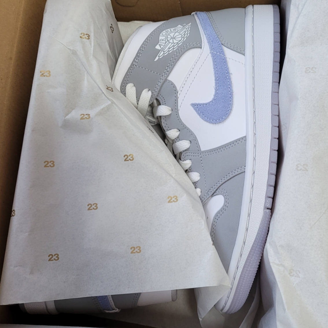 (W) Jordan 1 Mid Wolf Grey 착용 스타일