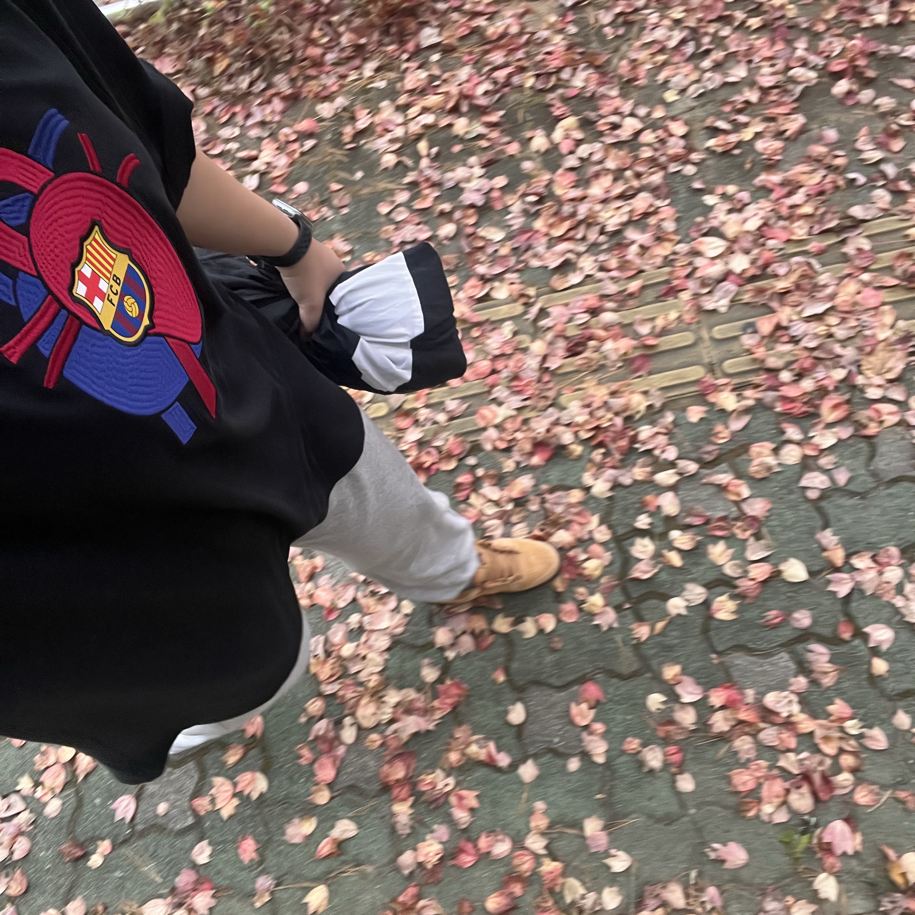 Nike x Patta x FC Barcelona Max90 T-Shirt Culers del Món (FJ4208-010), Nike SB Dunk Low Pro Wheat 2023 착용 스타일