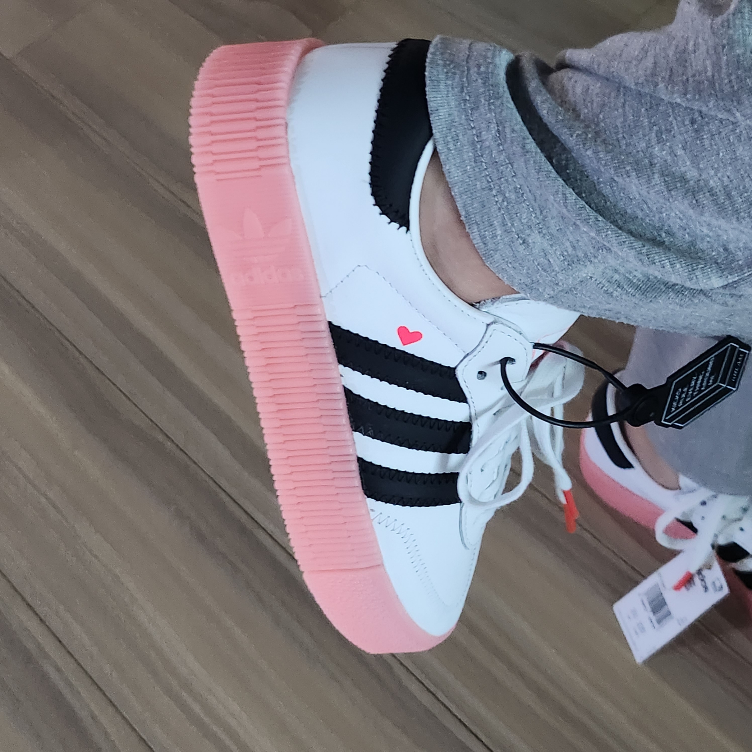(W) Adidas Sambarose White Pink 착용 스타일 - 2