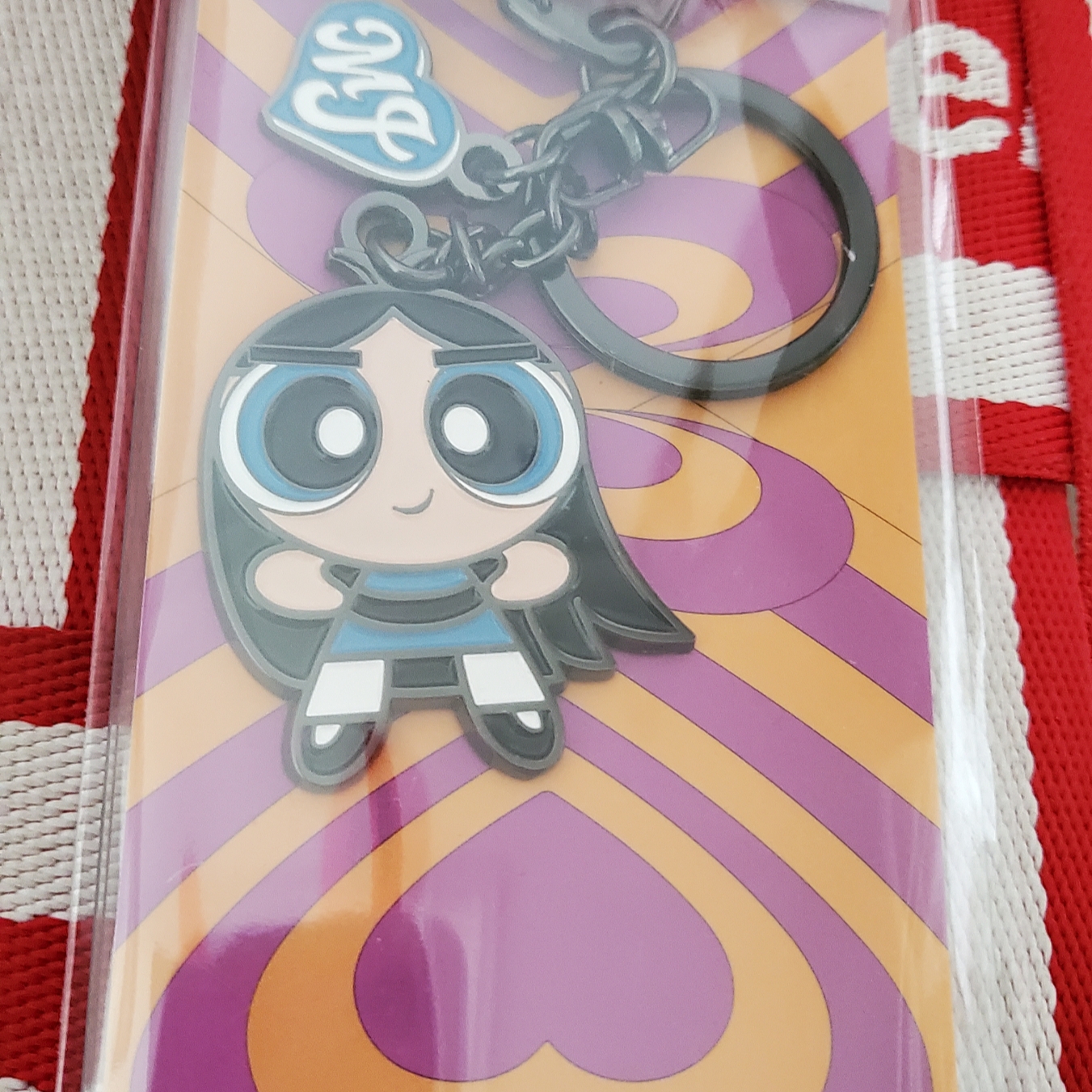 NewJeans x The Powerpuff Girls Metal Keyring Minji 착용 스타일
