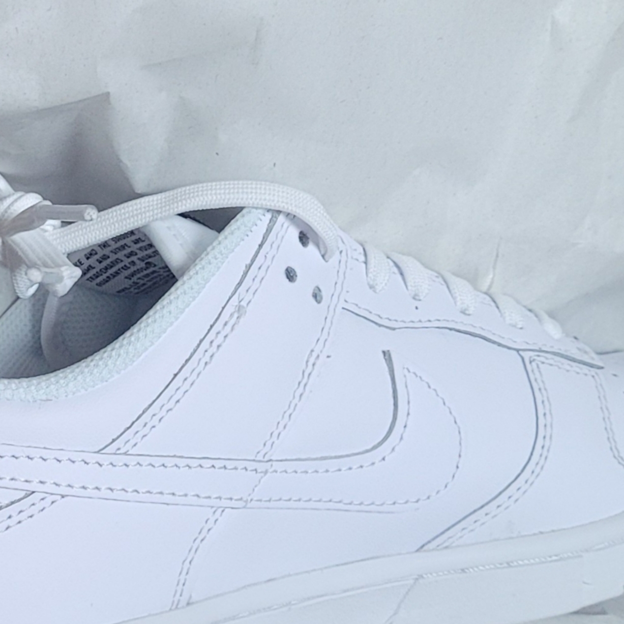 (W) Nike Dunk Low Triple White 착용 스타일