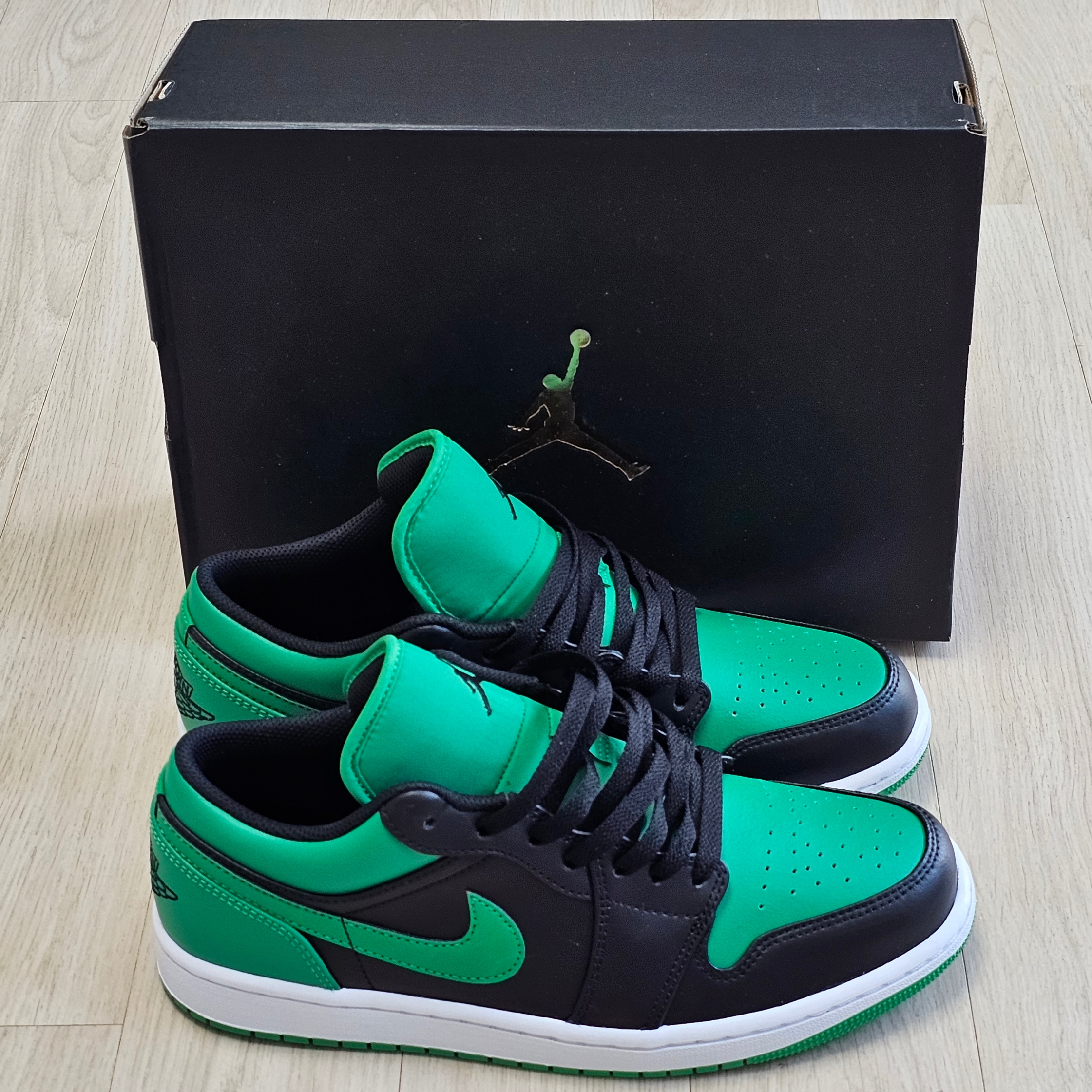 Jordan 1 Low Lucky Green 착용 스타일