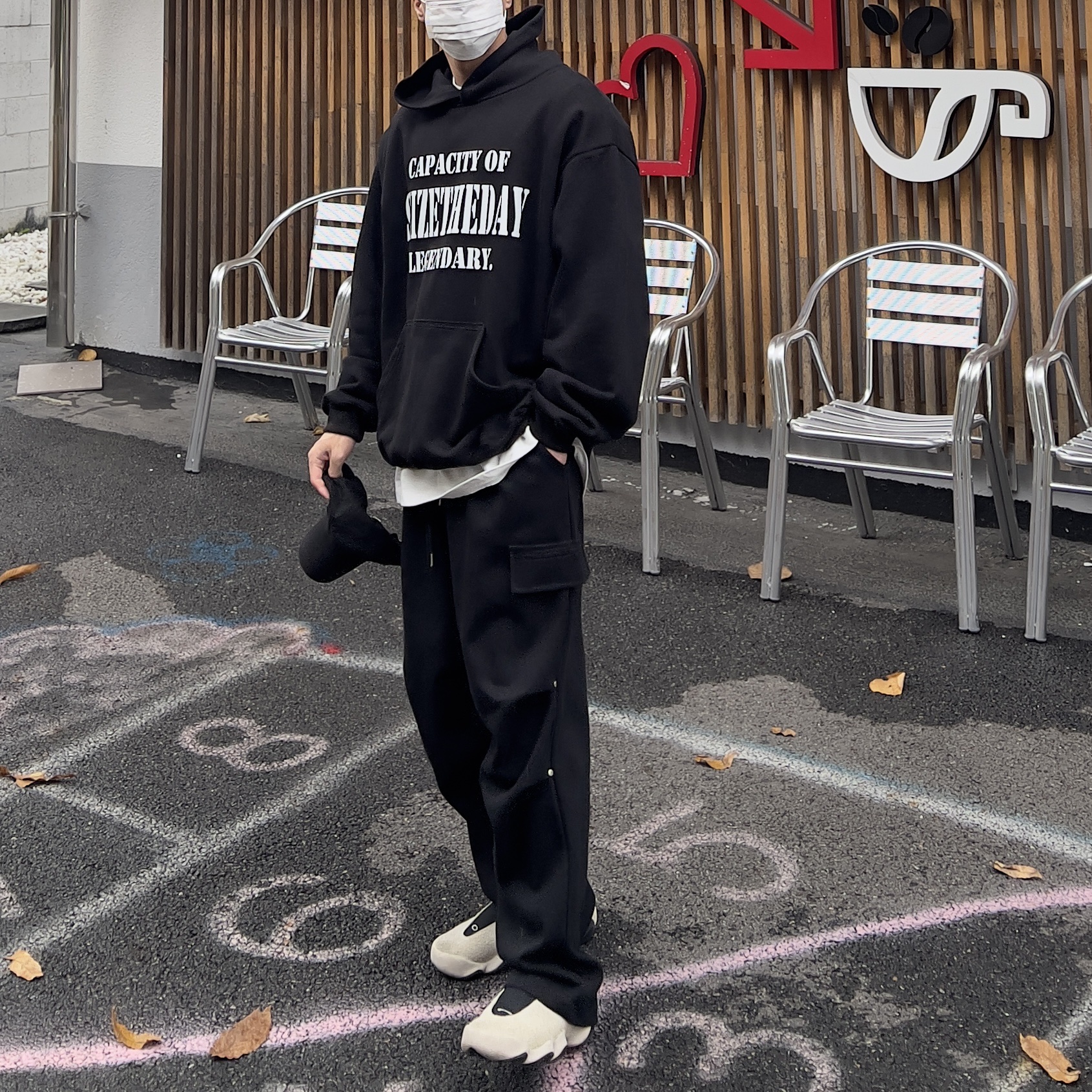 Oakley Factory Team x Brain Dead Flesh Milk Black 착용 스타일 - 1