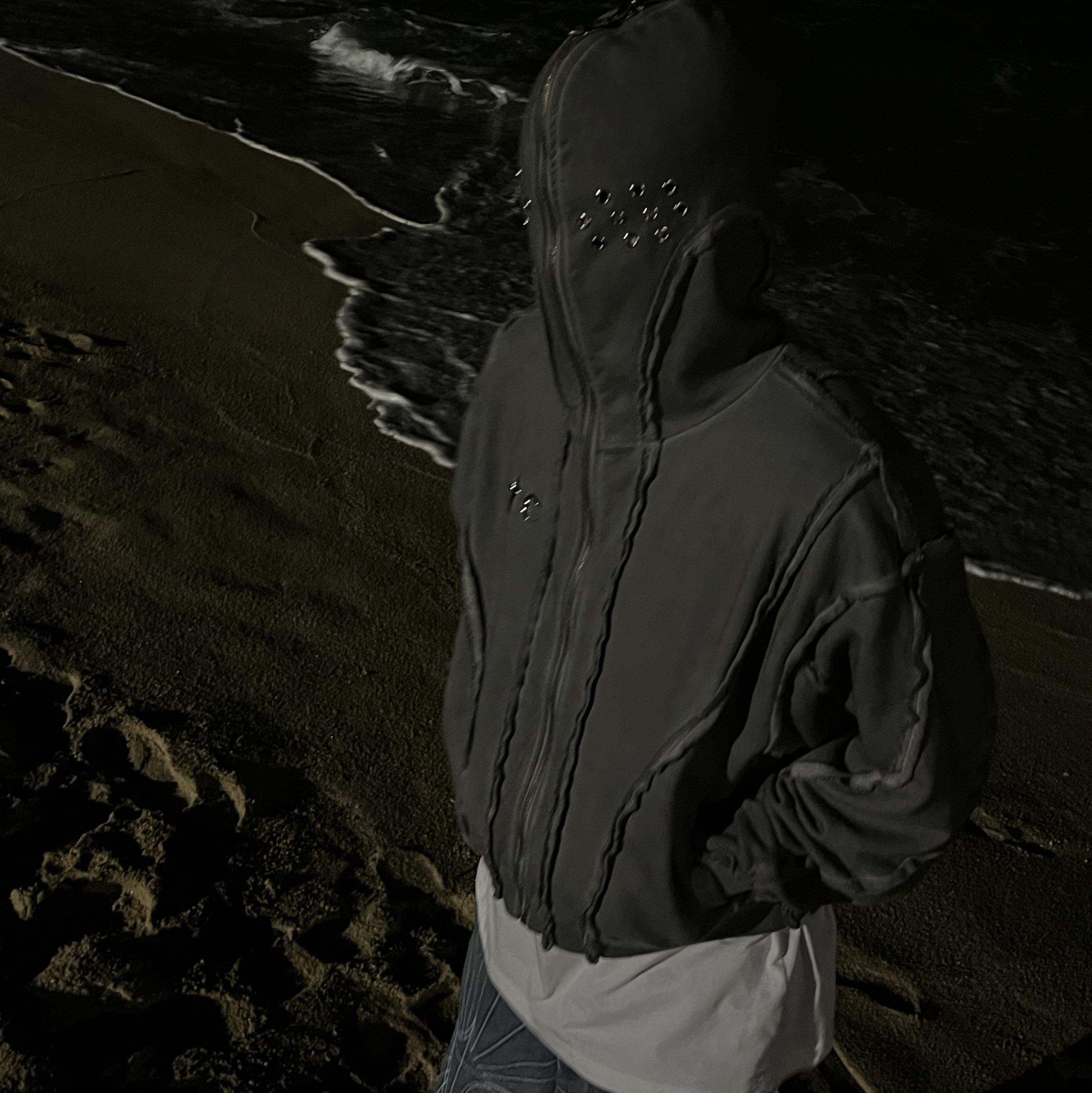 Thug Club Gladiator Hoodie Grey, Thug Club Chain Stitch Denim Pants Blue 착용 스타일 - 1