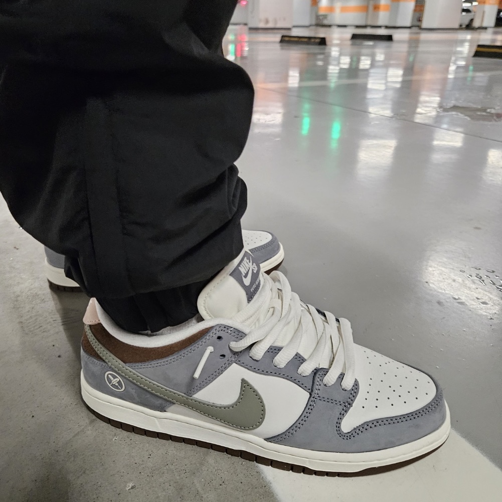 Nike x Yuto Horigome SB Dunk Low Wolf Grey 착용 스타일