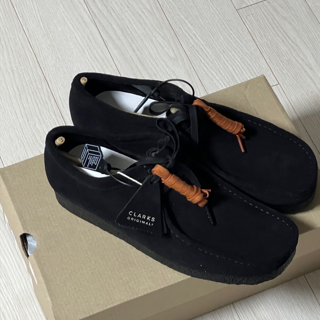 Clarks Wallabee Black Suede 착용 스타일