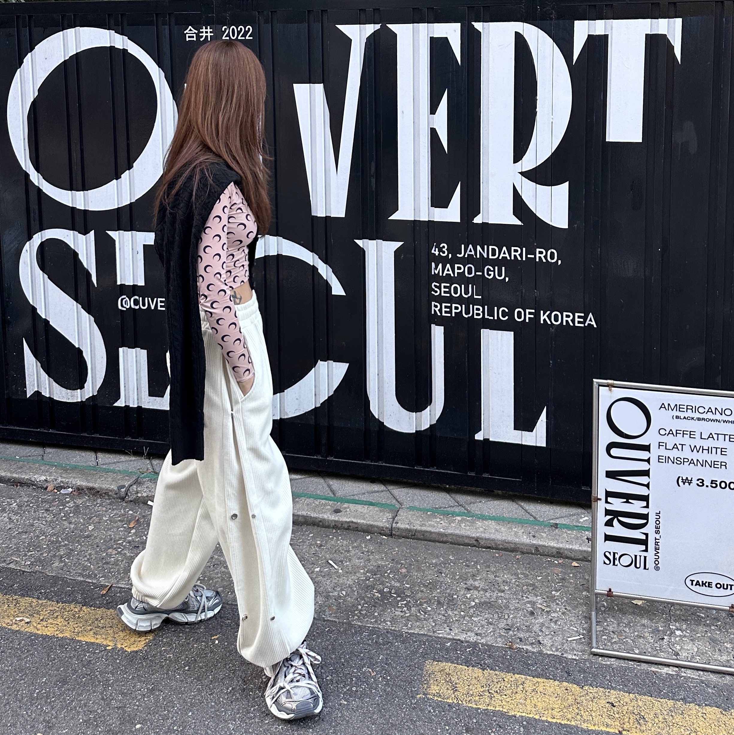 Balenciaga 3XL Sneakers Grey White Red, (W) Balenciaga 3XL Sneakers Grey White Red 착용 스타일 - 2