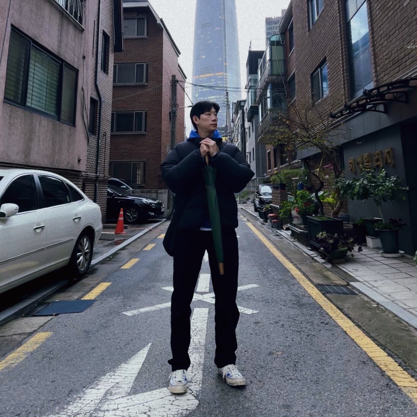 Converse x Ader Error Chuck 70 High White 착용 스타일 - 4