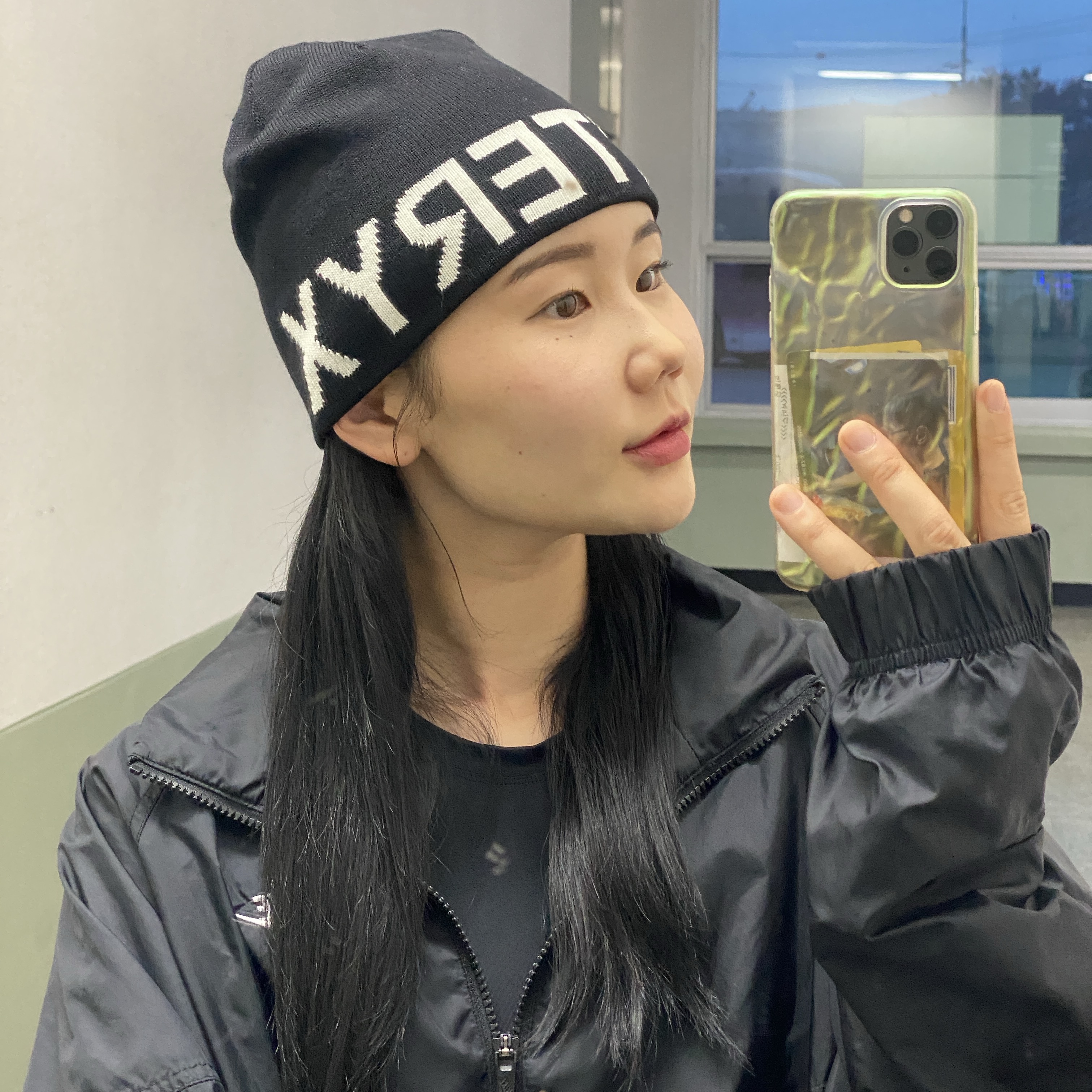 Arc'teryx Word Head Toque Orca 착용 스타일