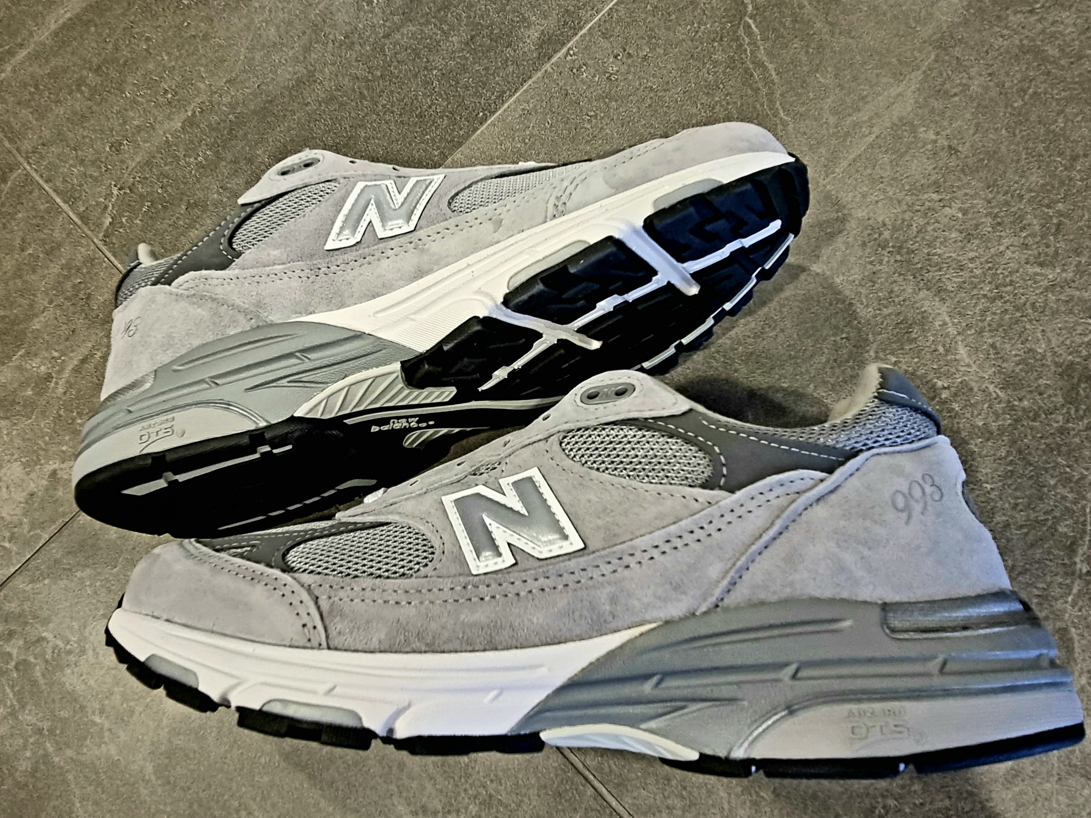 New Balance 993 Made in USA Grey - D Standard 착용 스타일 - 4
