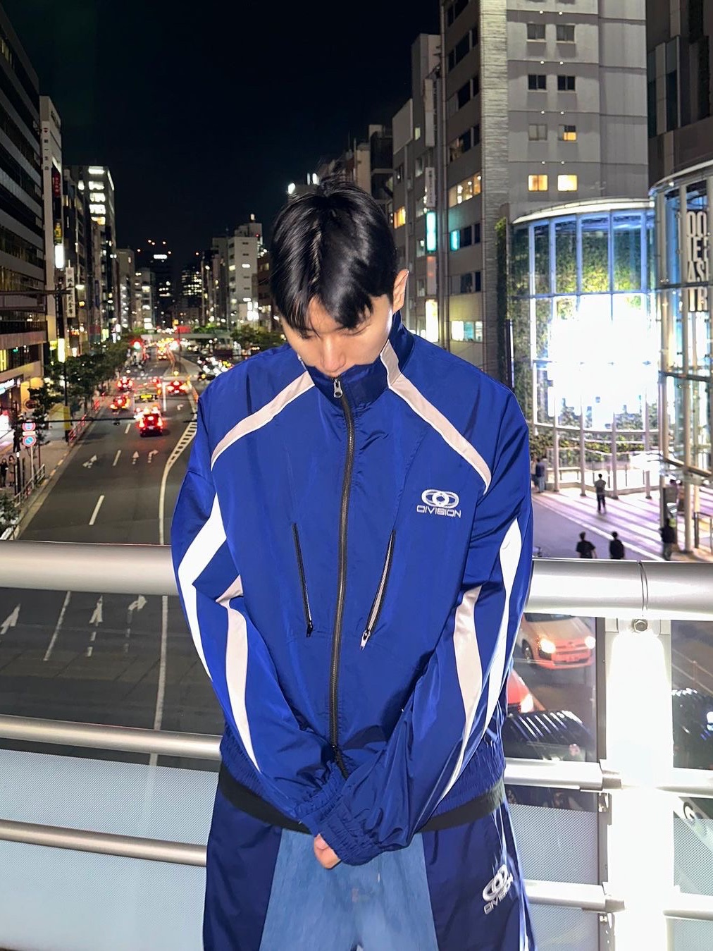 [KREAM 단독] Civision by CSC Hybrid Shell Track Jacket Navy, [KREAM 단독] Civision by CSC Hybrid Track Pants Navy 착용 스타일