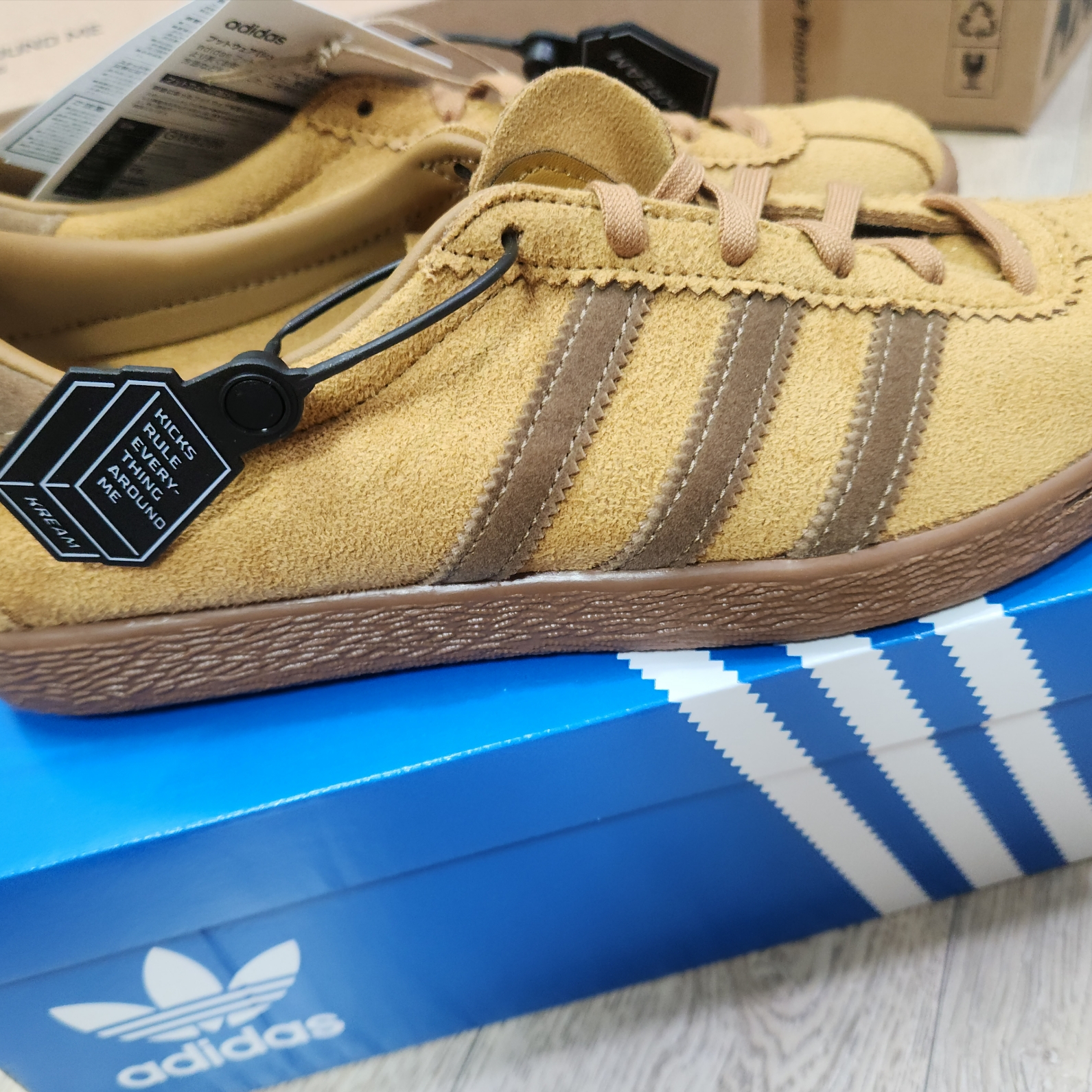Adidas Tobacco Gruen Mesa Brown Desert 착용 스타일 - 2