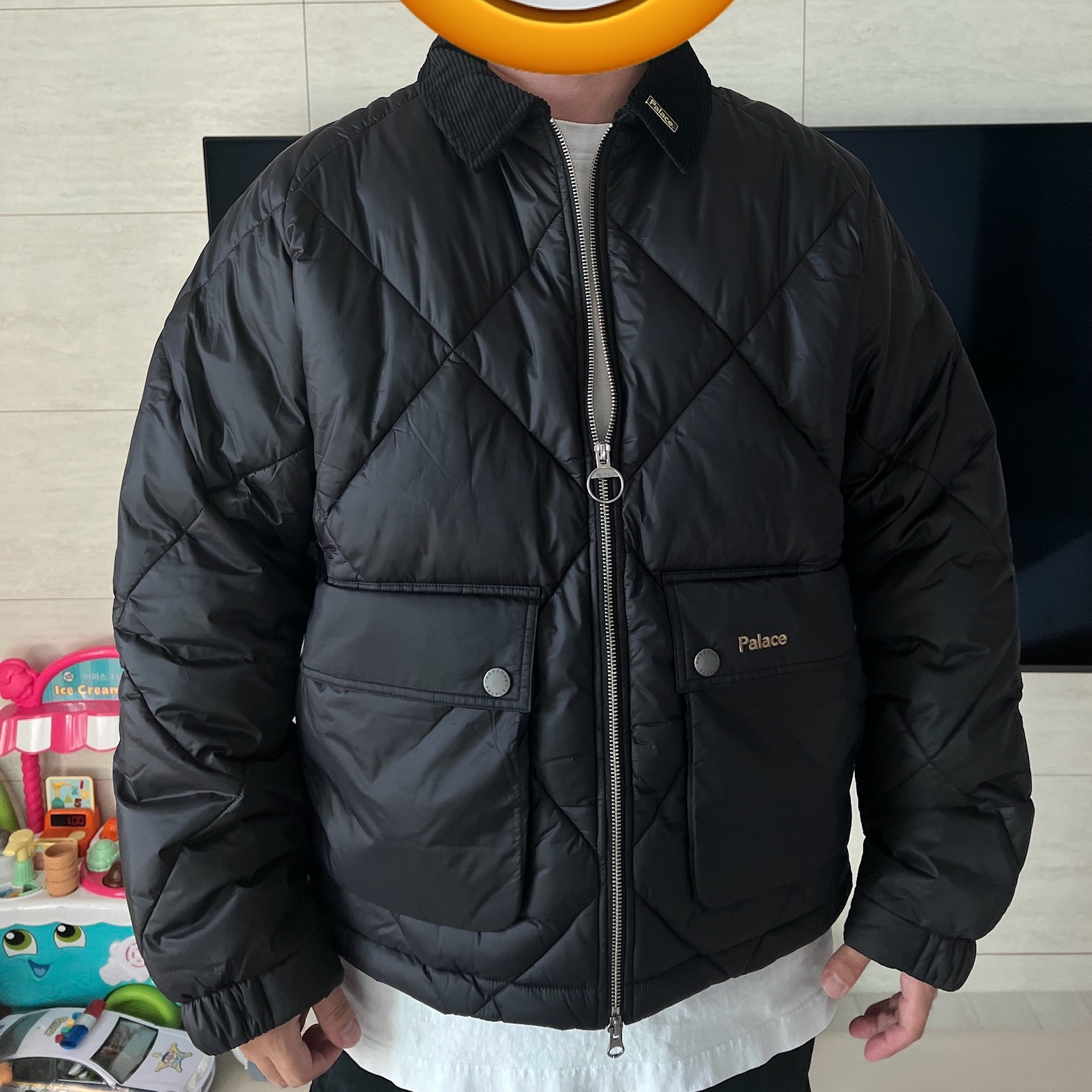 Palace x Barbour Dom Quilt Black - 23FW 착용 스타일 - 5