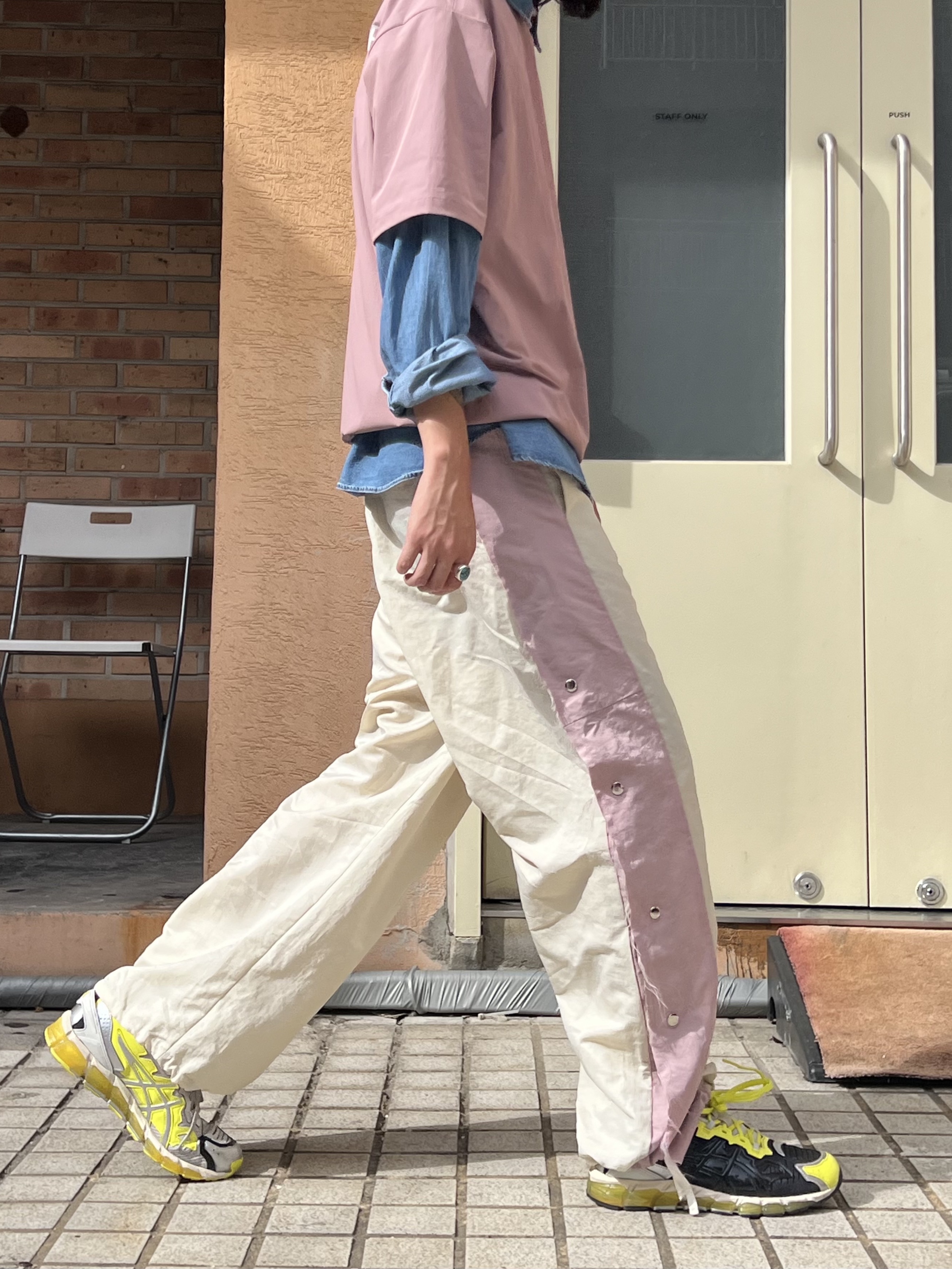 Asics x GmbH Gel-Quantum 360 6 Pure Silver Sour Yuzu 착용 스타일 - 4