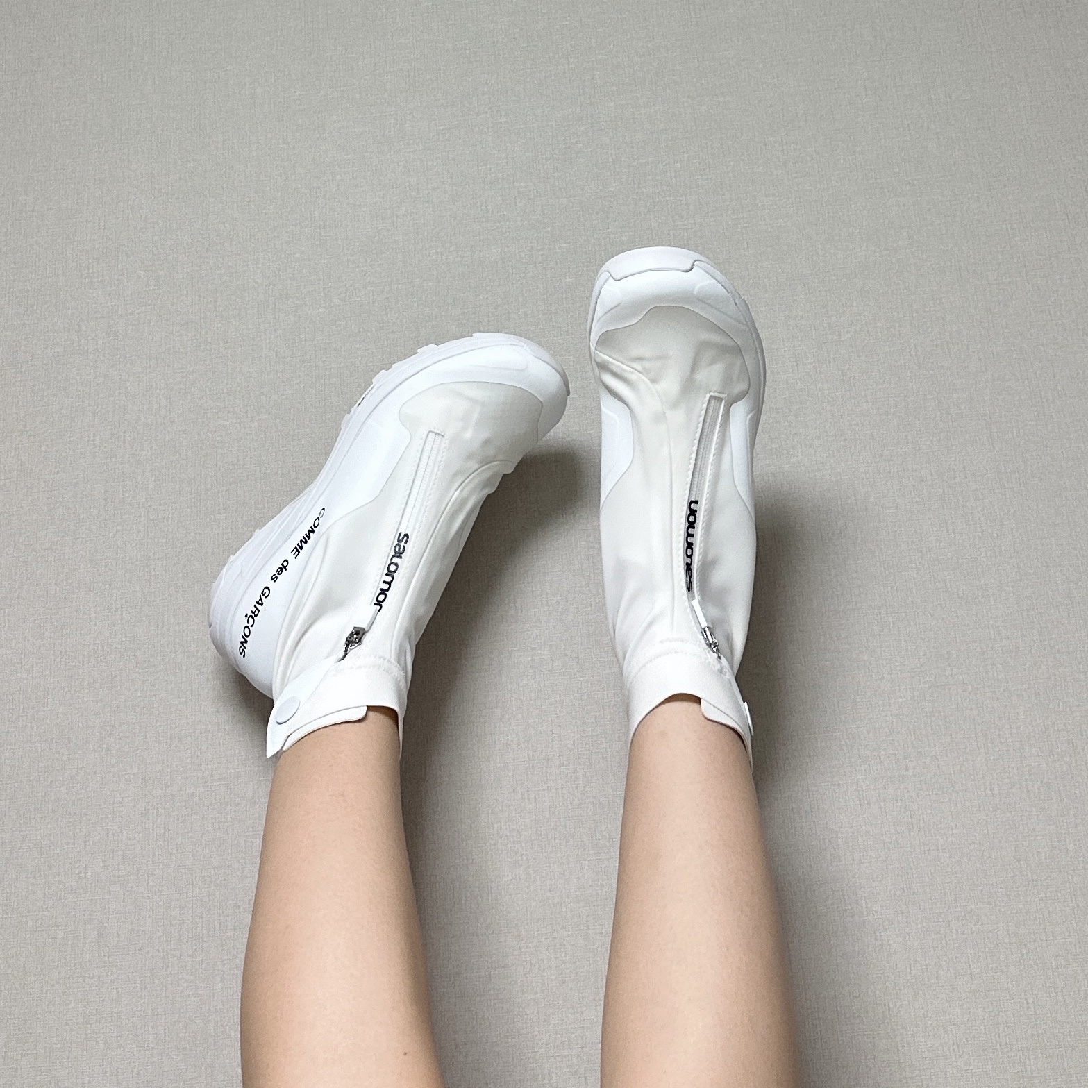 Salomon x Comme des Garcons XA-Alpine 2 White 착용 스타일 - 1