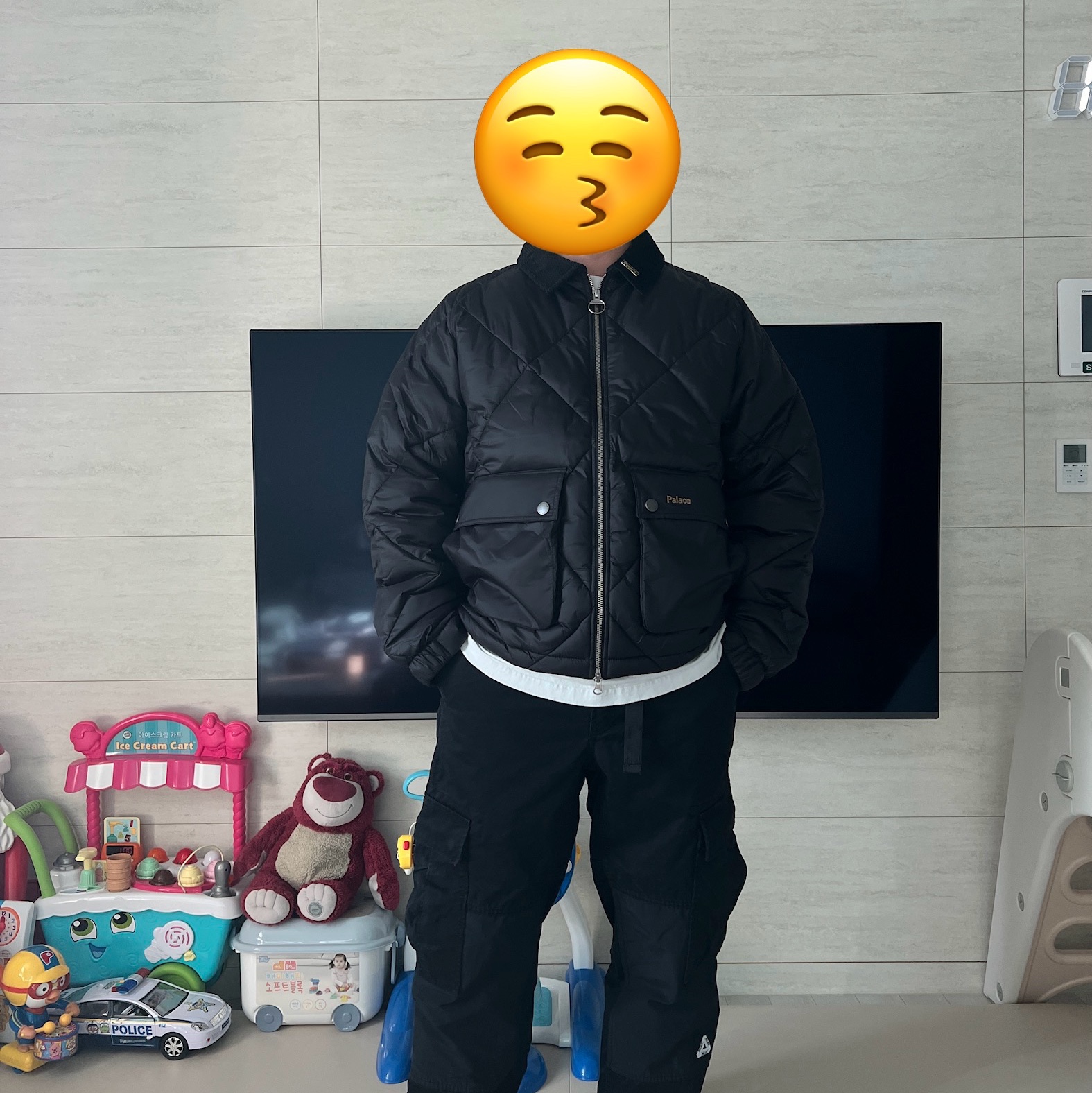 Palace x Barbour Dom Quilt Black - 23FW 착용 스타일 - 4