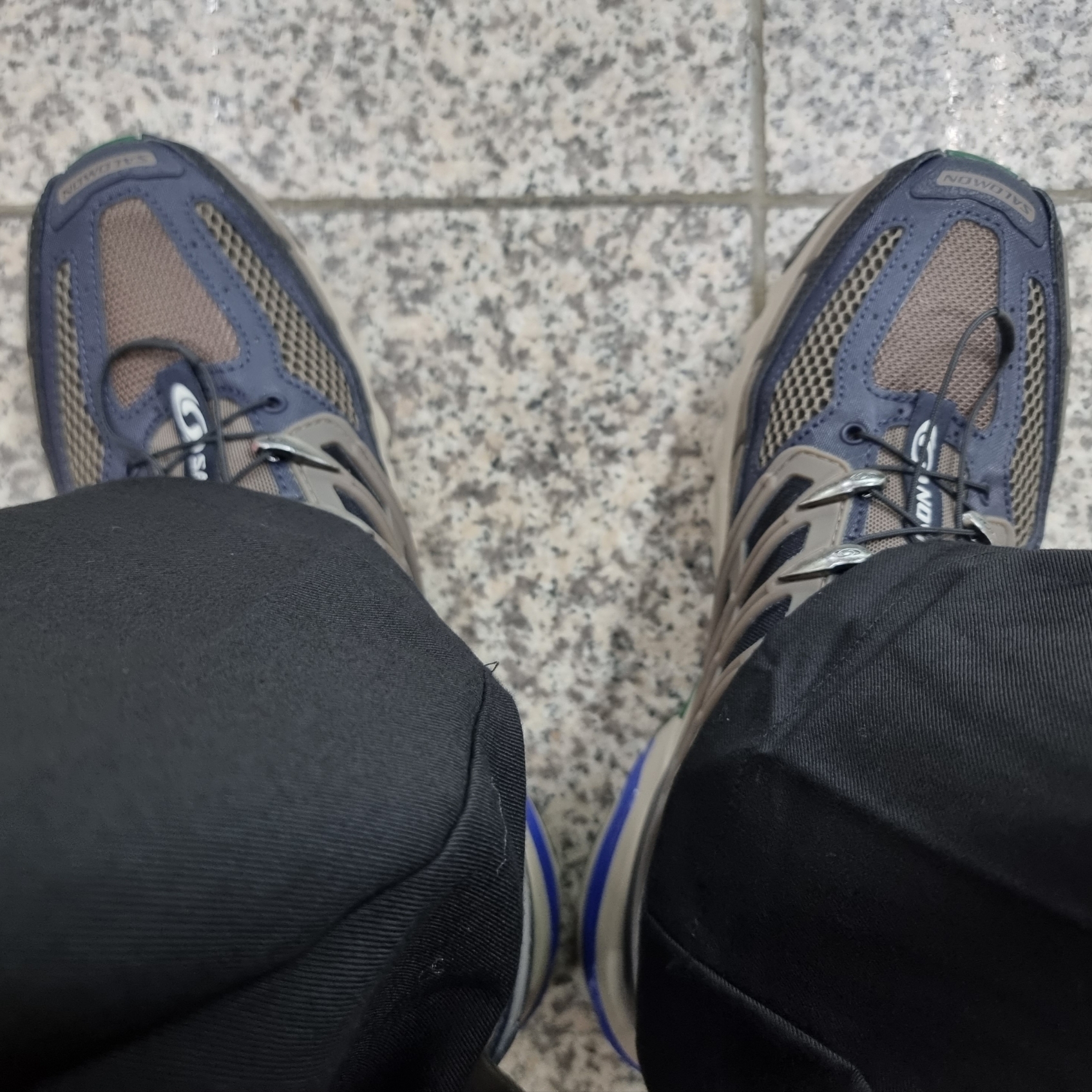 Salomon ACS Pro ADV Night Sky 착용 스타일