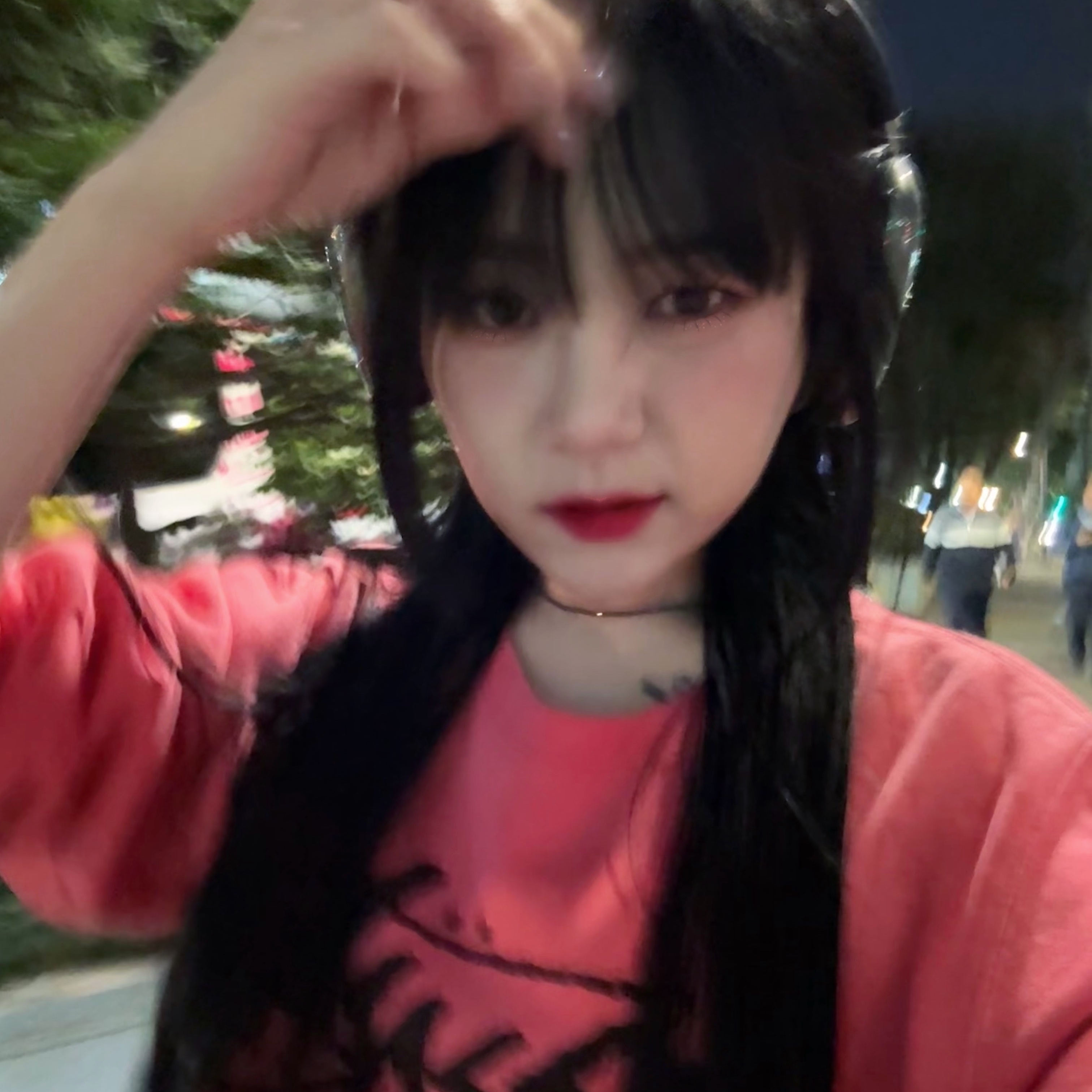 Apple AirPods Max Lightning Space Gray (Korean Ver.) 착용 스타일 - 3