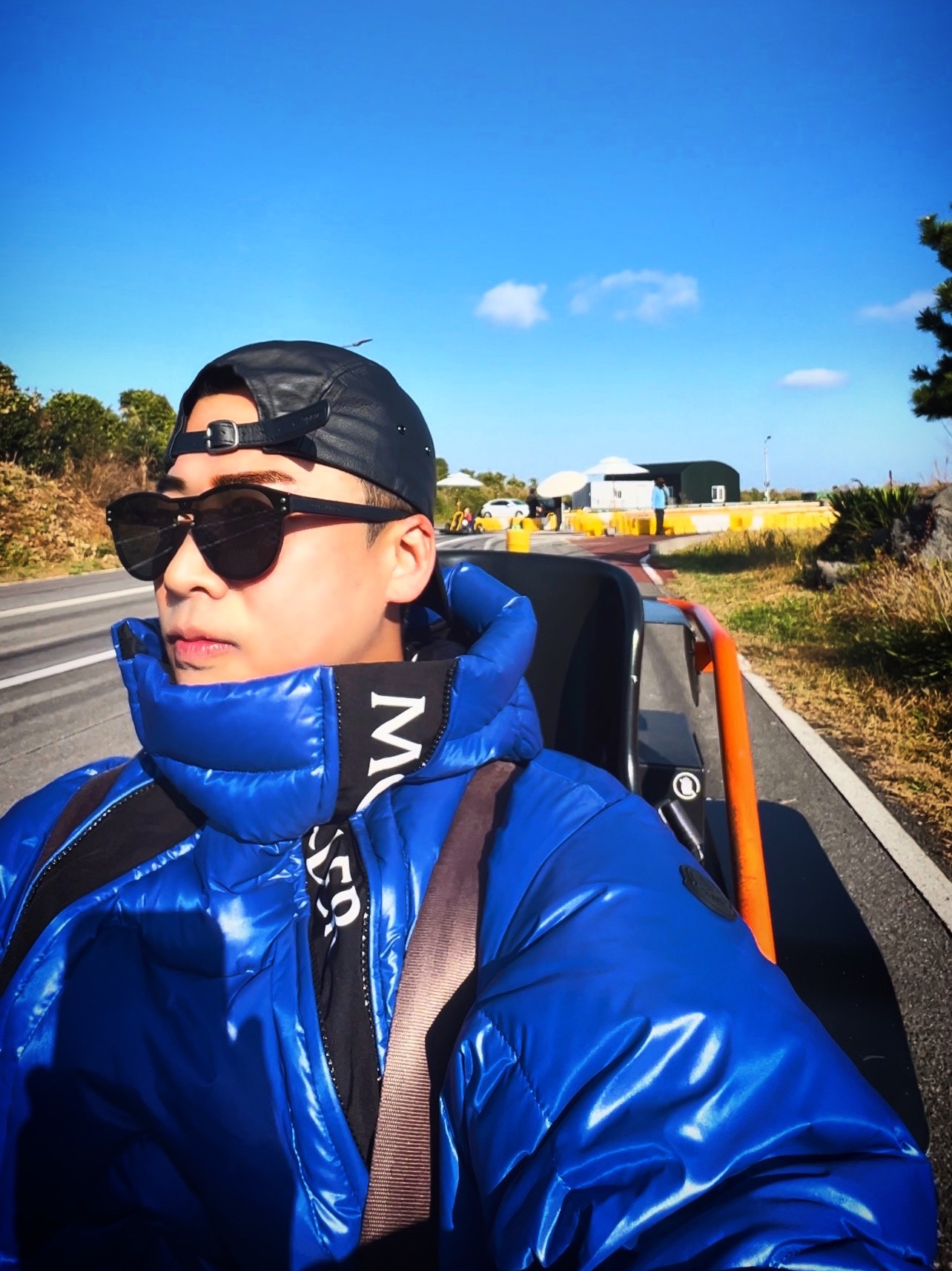 Supreme Leather Camp Cap Black - 21SS, Moncler x Adidas Chambery Short Down Jacket Blue - 23FW 착용 스타일 - 4