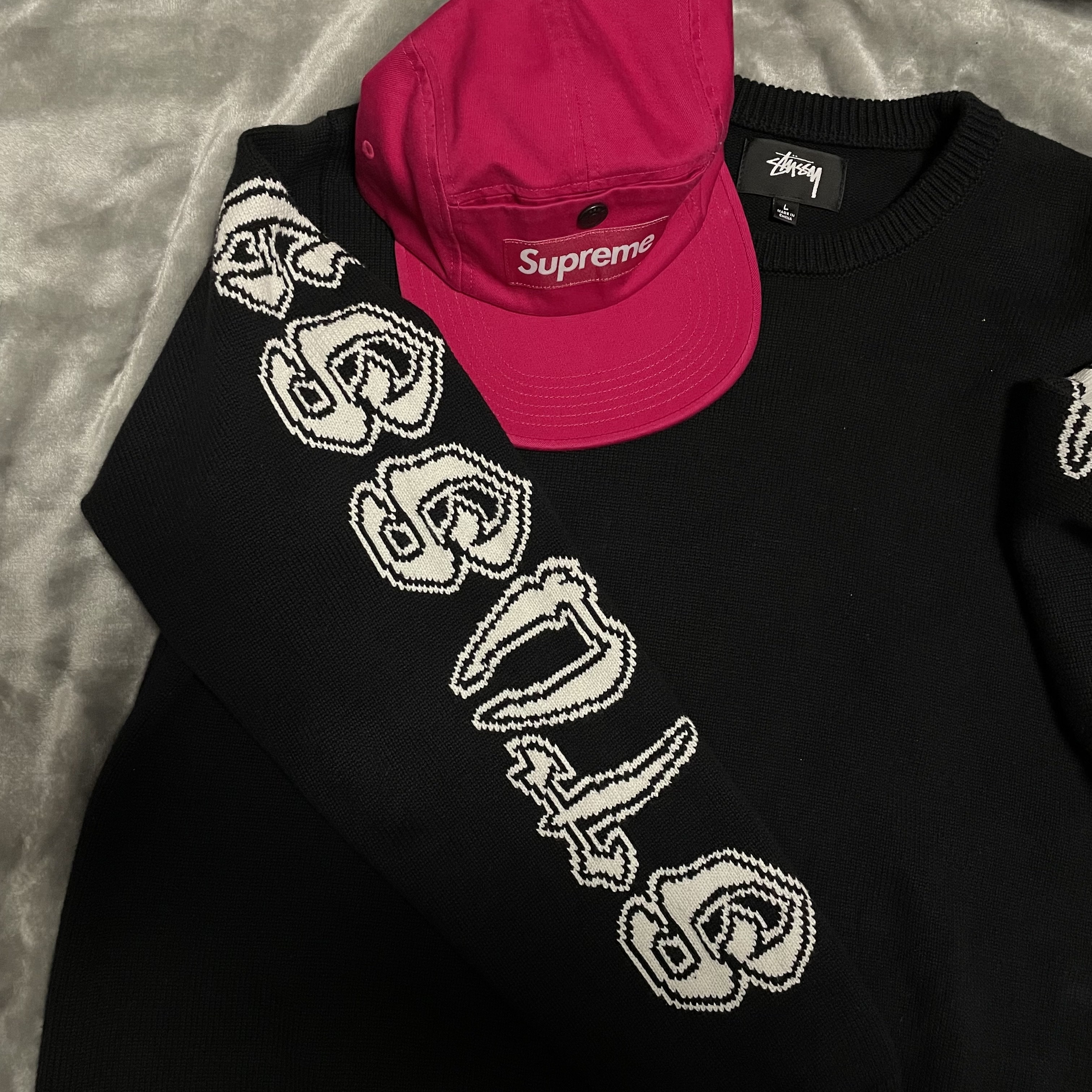 Supreme Snap Pocket Camp Cap Dark Magenta - 23FW, Stussy Sleeve Logo Sweater Black 착용 스타일