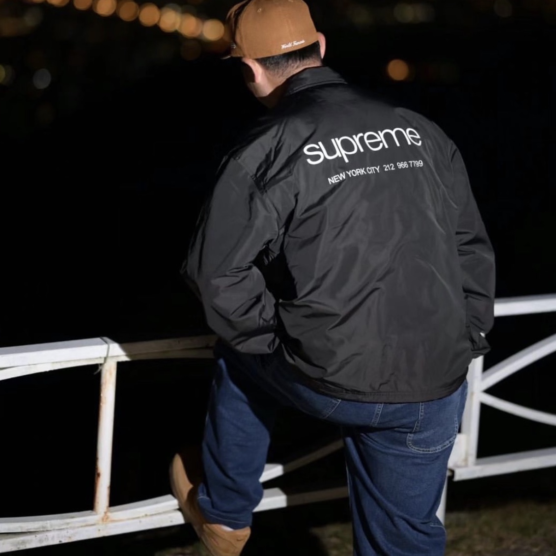 Supreme NYC Coaches Jacket Black - 23FW 착용 스타일