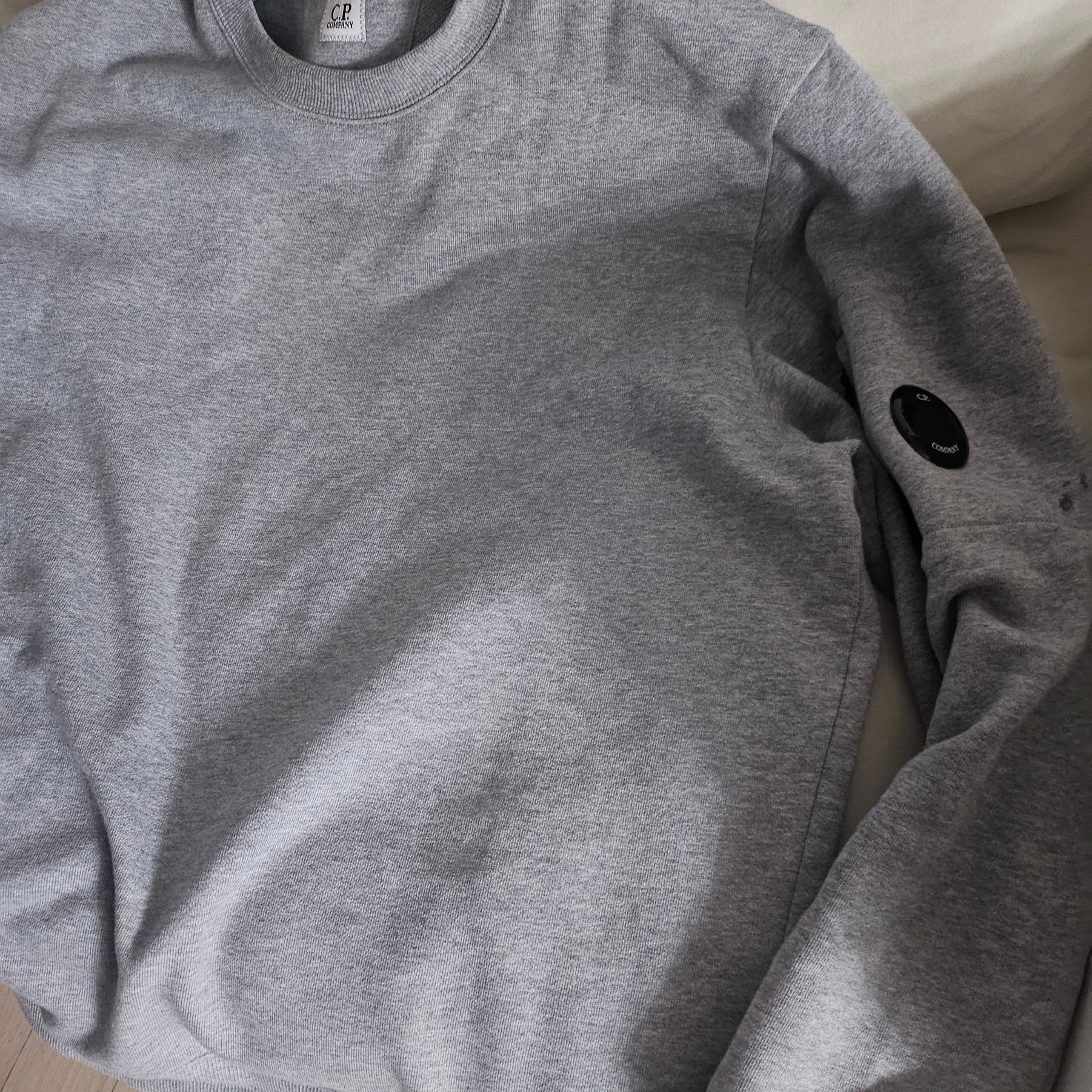 C.P. Company Diagonal Raised Fleece Sweatshirt Tile Blue - 23SS 착용 스타일