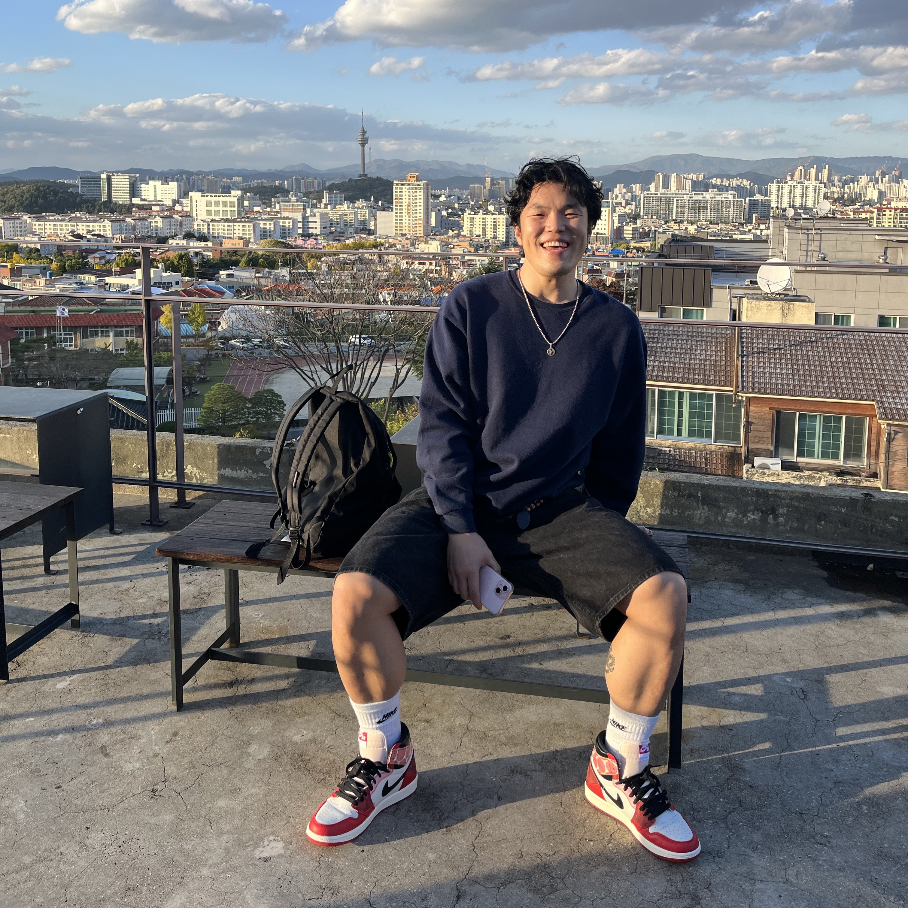 Jordan 1 Retro High Spider-Man Next Chapter 착용 스타일