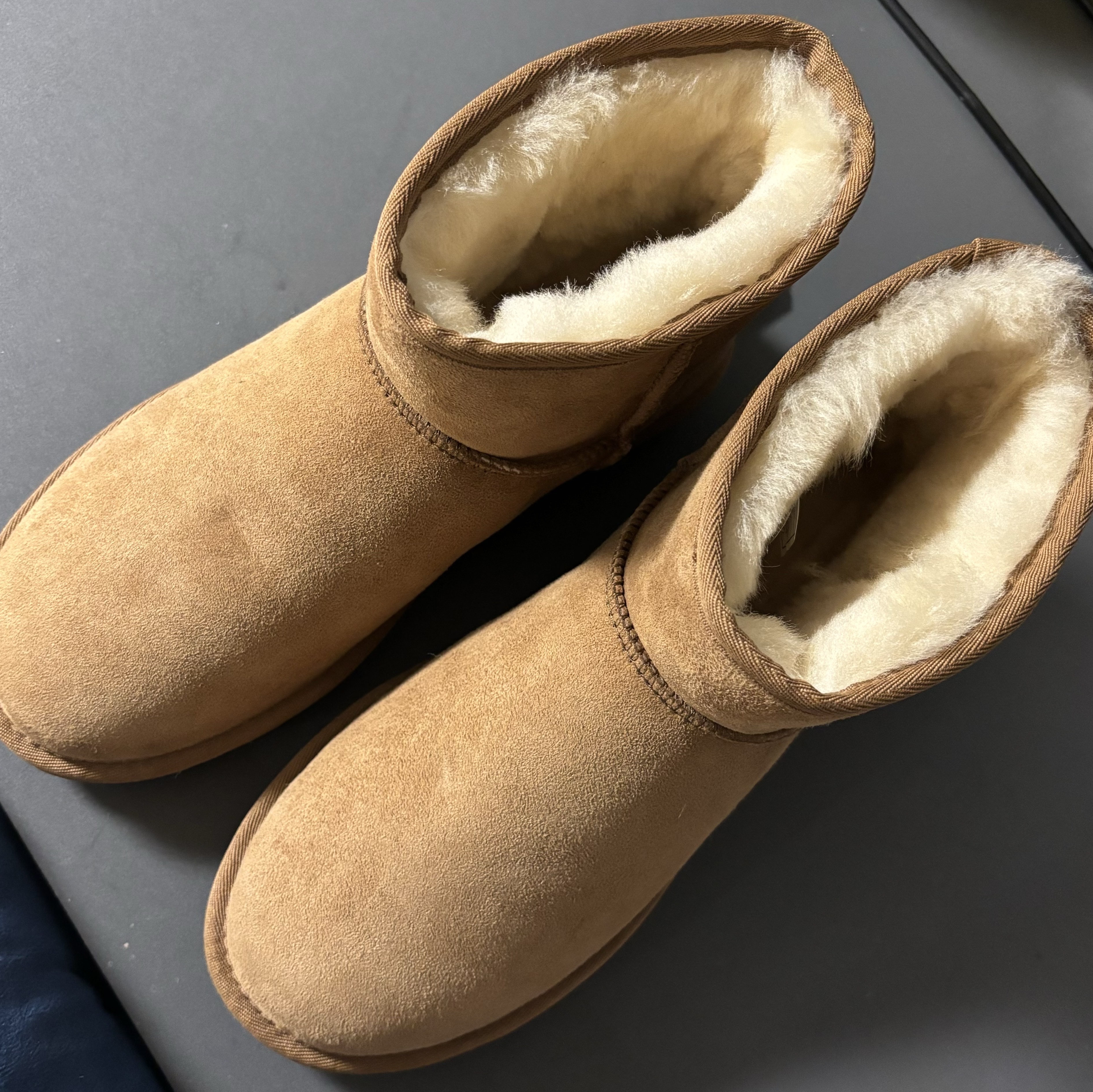 (W) UGG Classic Mini II Boots Chestnut 착용 스타일