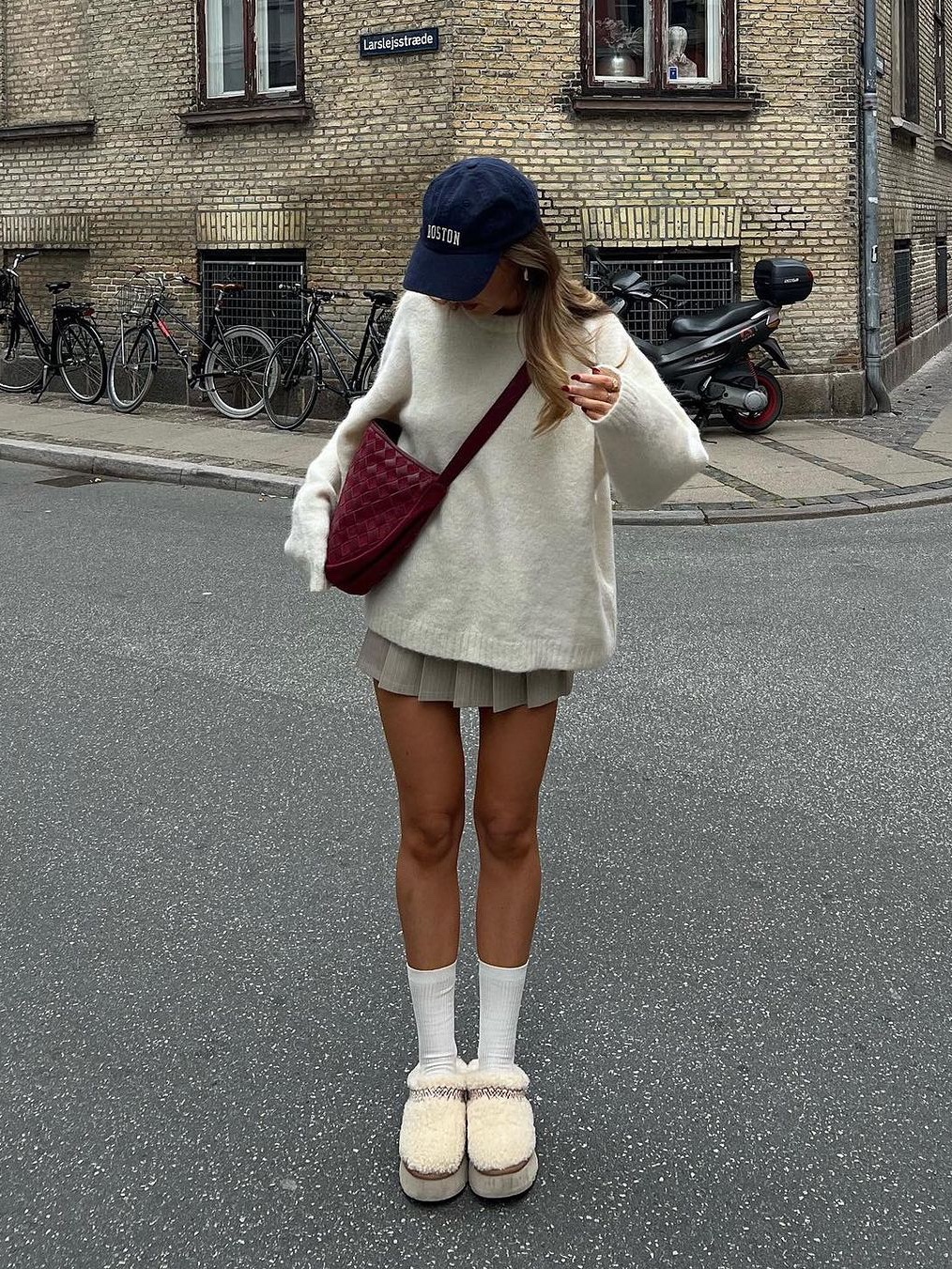(W) UGG Tazz Braid Natural 착용 스타일 - 3