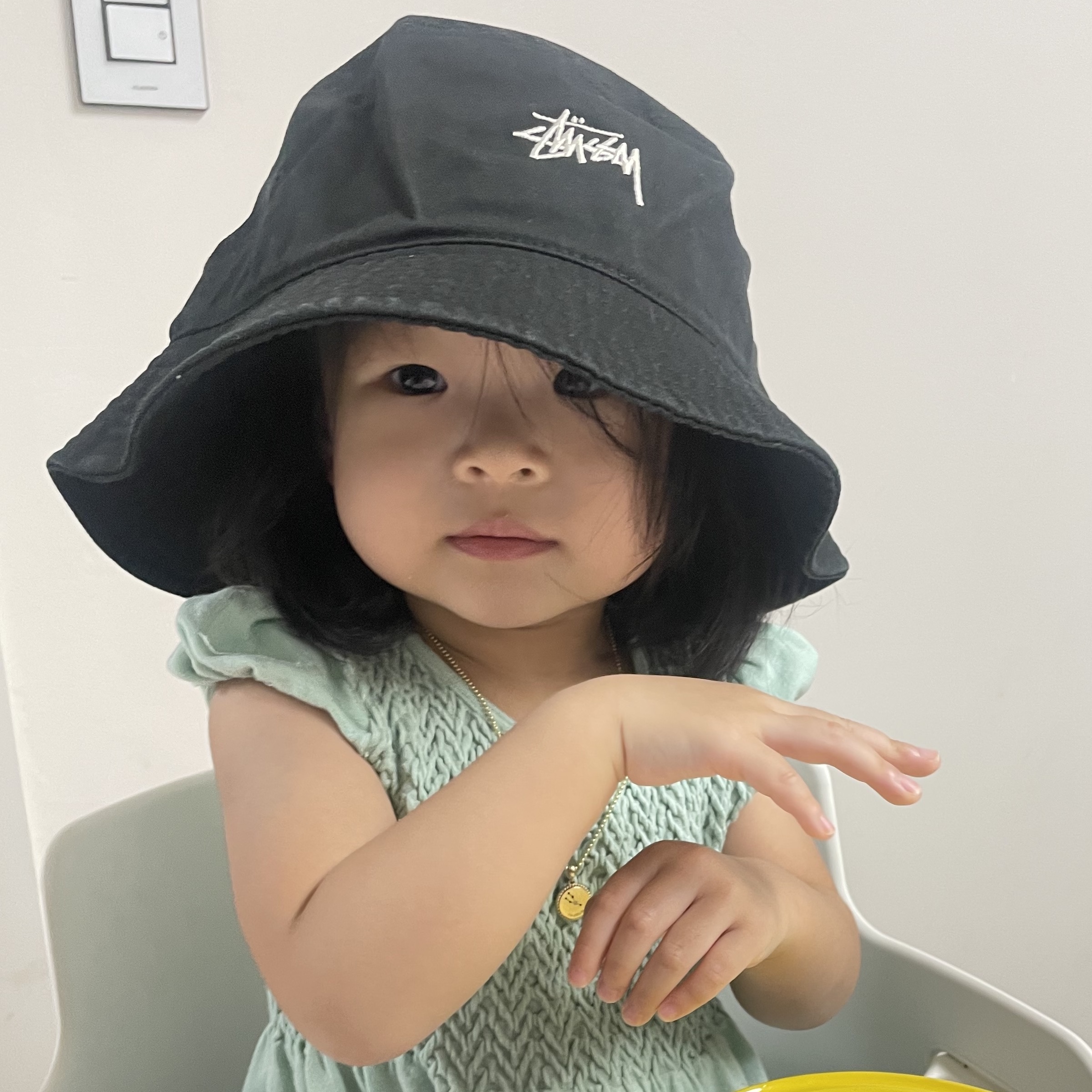 Stussy Stock Bucket Hat Black 착용 스타일