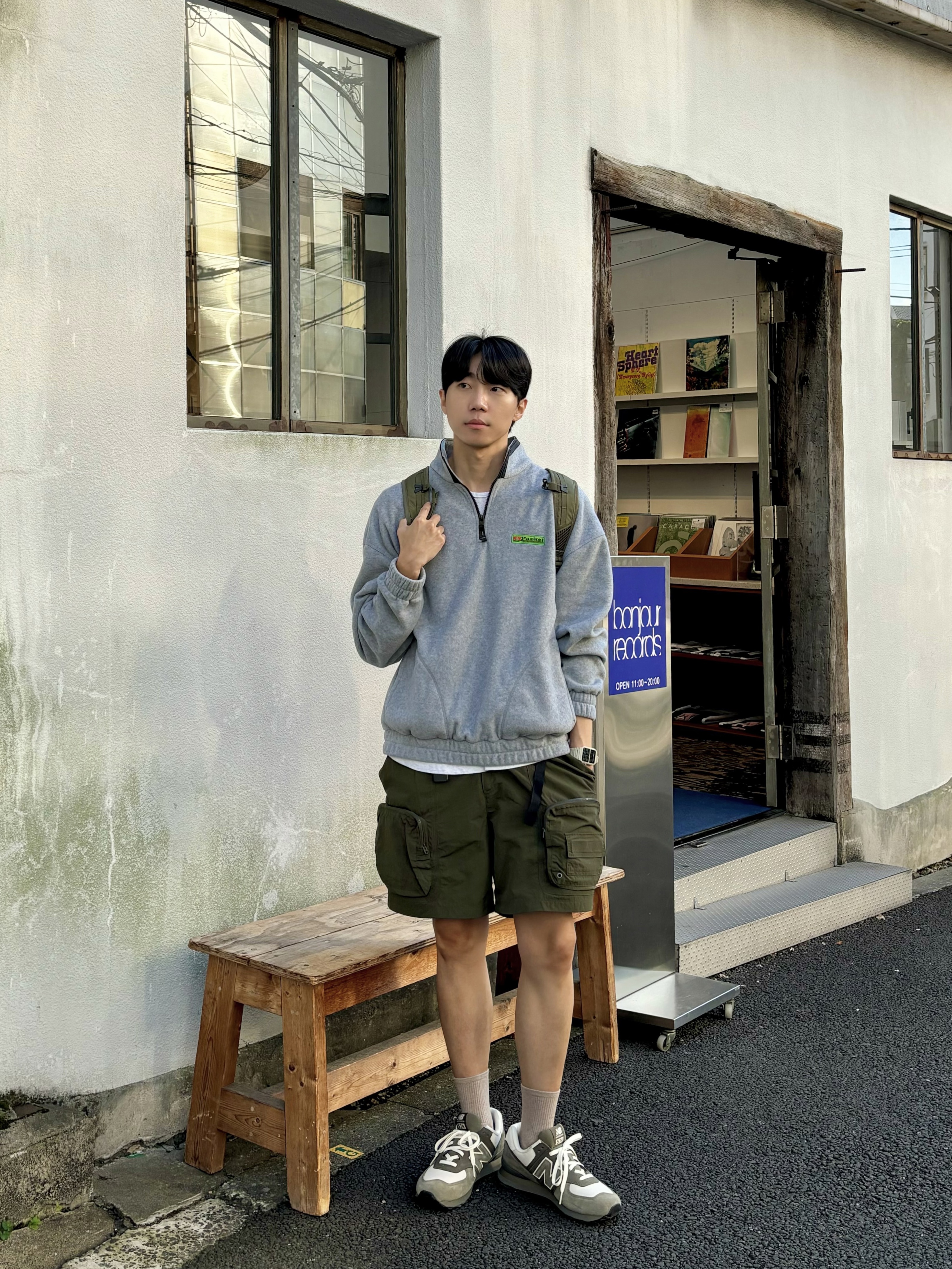 New Balance x Comme des Garcons Junya Watanabe Man 574 Suede Khaki Off White, Salomon Trailblazer 30 Martini Olive 착용 스타일 - 1