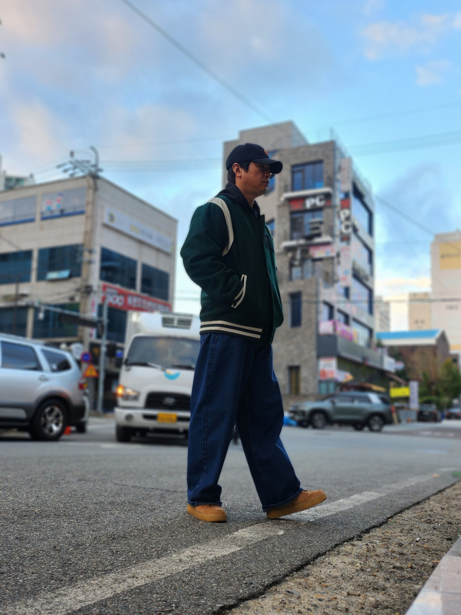 Nike Air Force 1 '07 WB Flax 착용 스타일 - 4