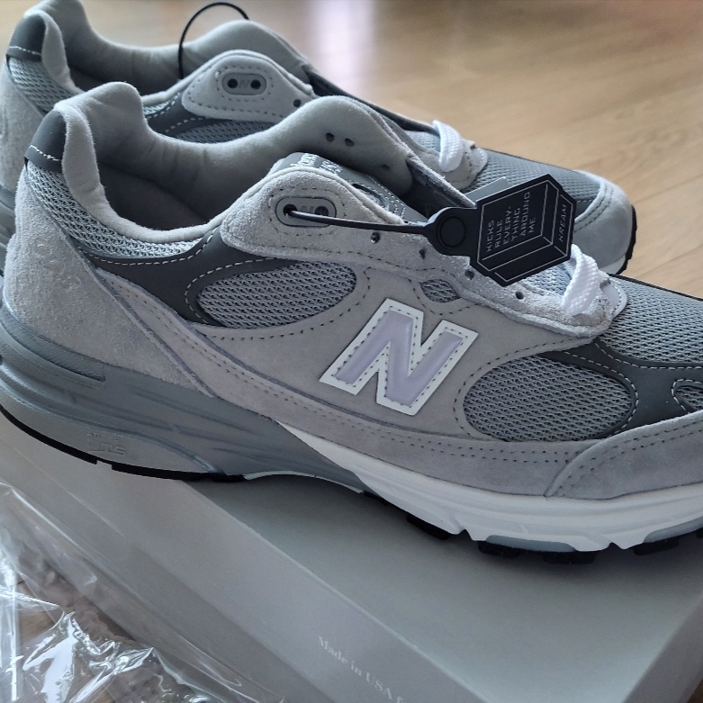 New Balance 993 Made in USA Grey - D Standard 착용 스타일
