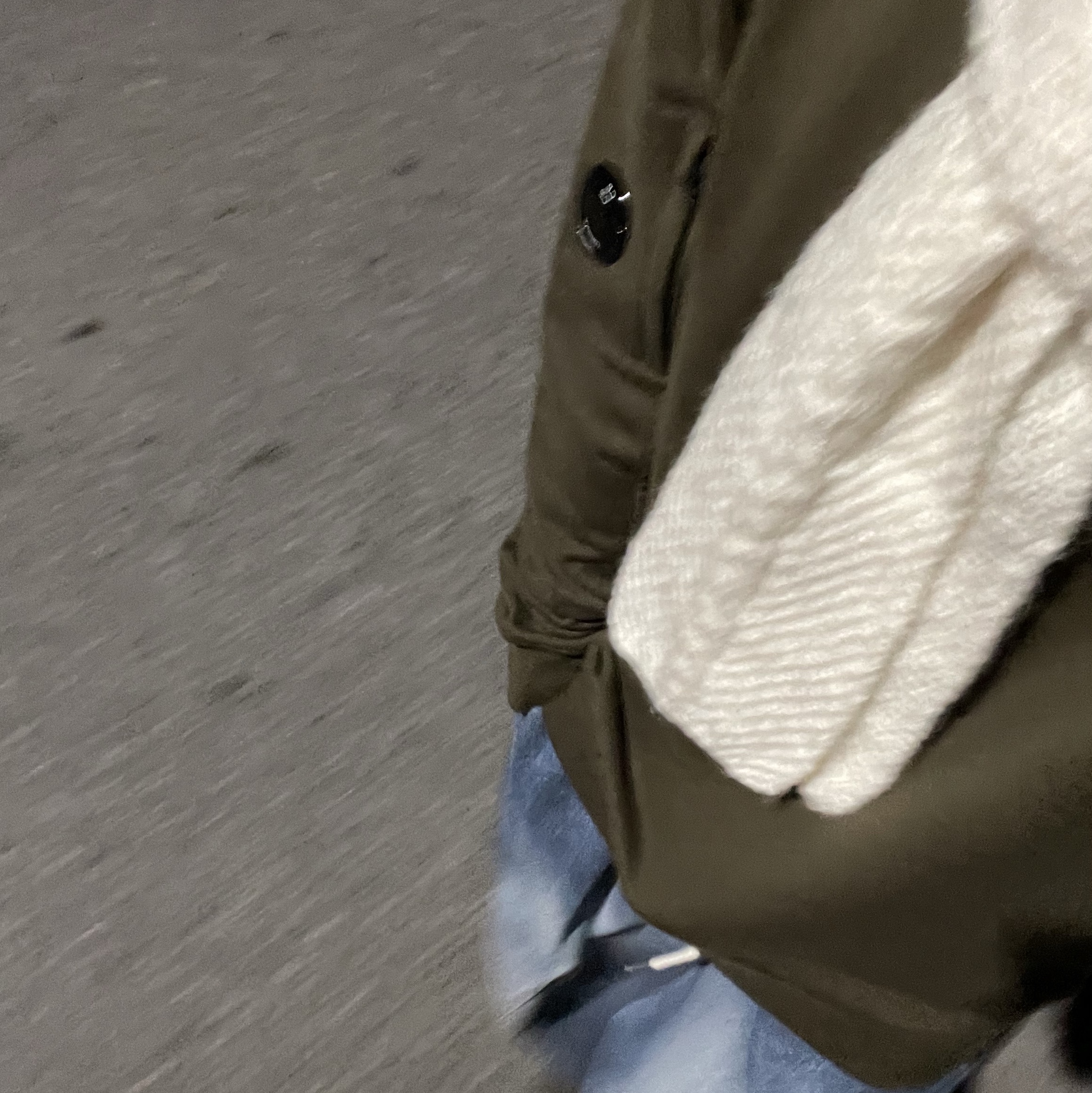 C.P. Company Diagonal Raised Fleece Sweatshirt Ivy Green - 23SS 착용 스타일