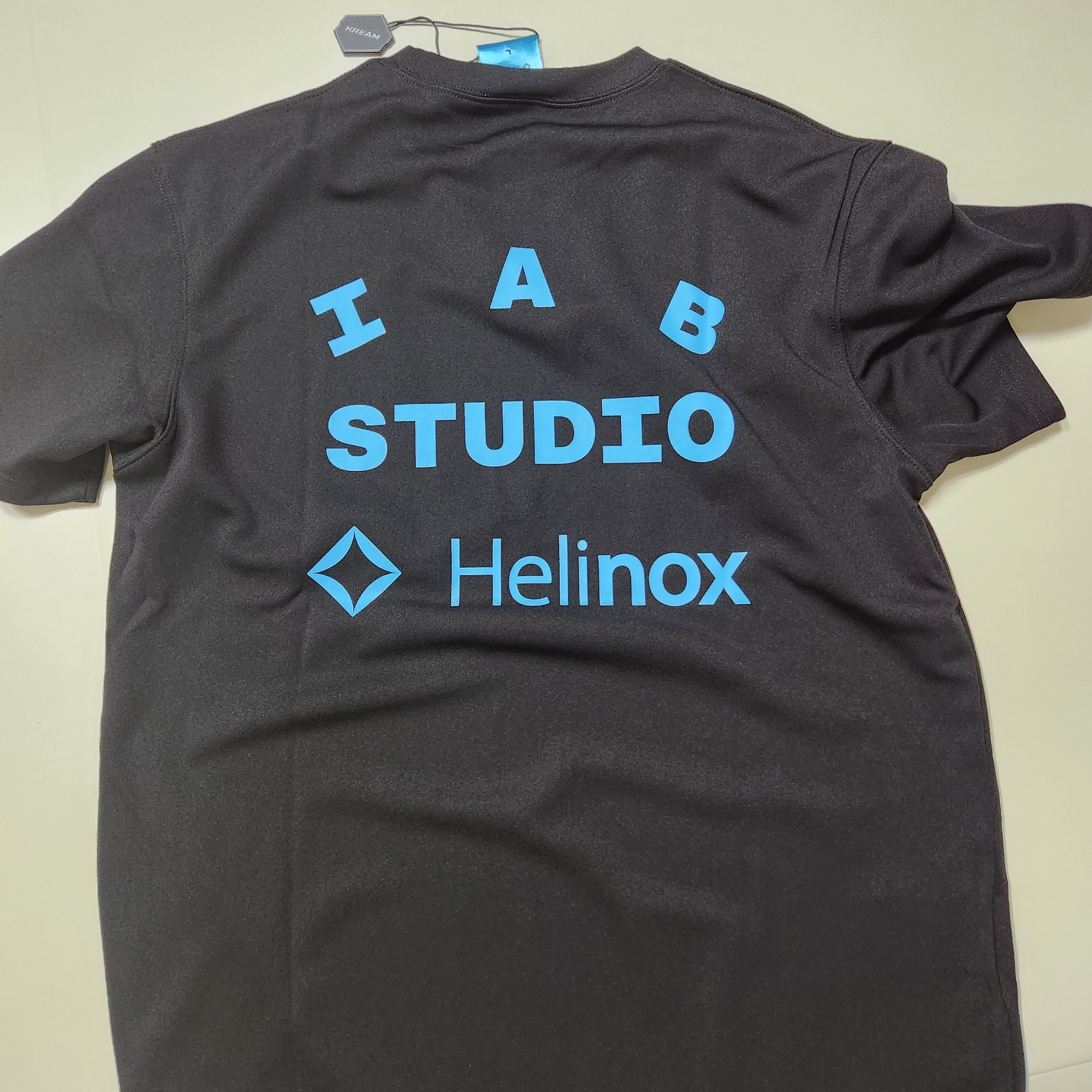 IAB Studio x Helinox T-Shirt Black 착용 스타일