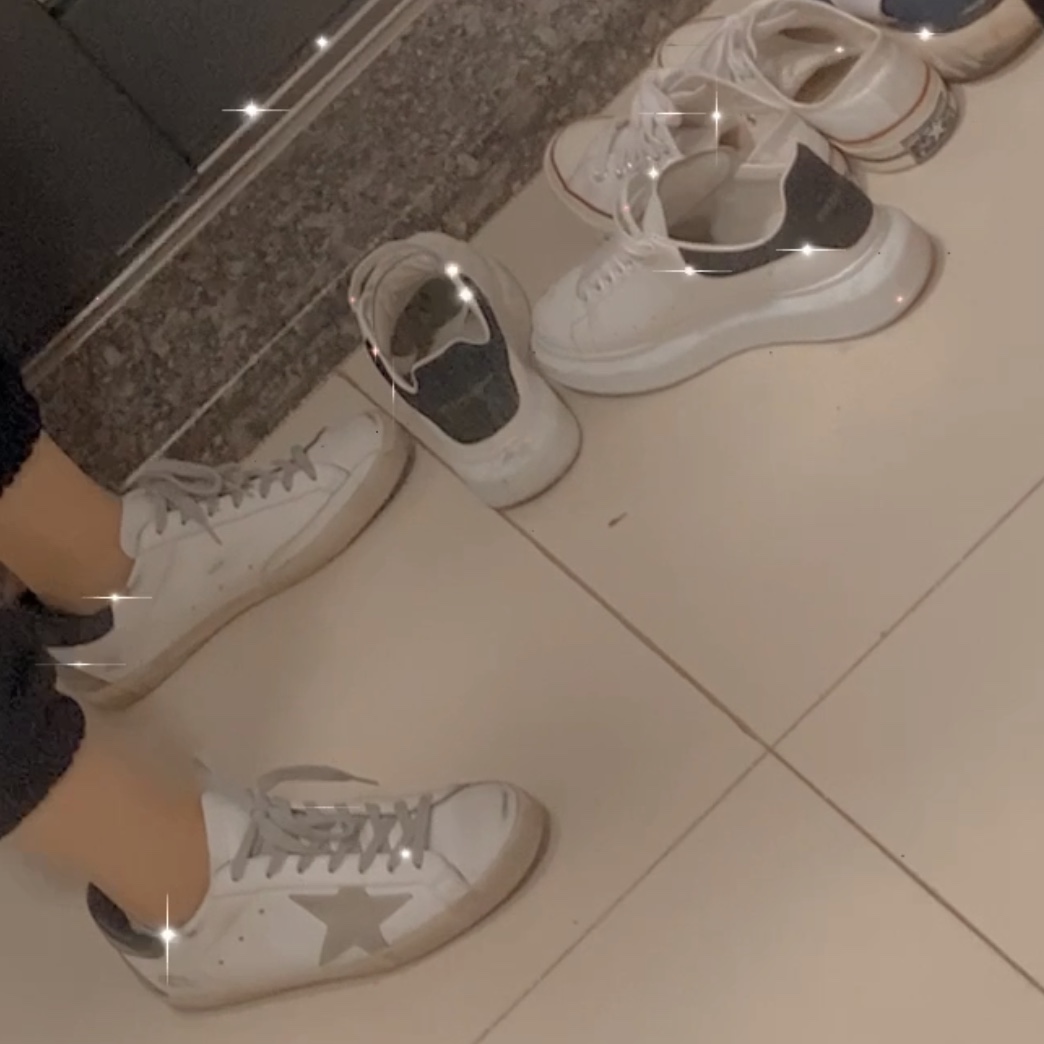 (W) Golden Goose Superstar White Silver Heel Tab Sneakers, (W) Golden Goose Superstar White Black Heel Tab Sneakers 착용 스타일 - 2