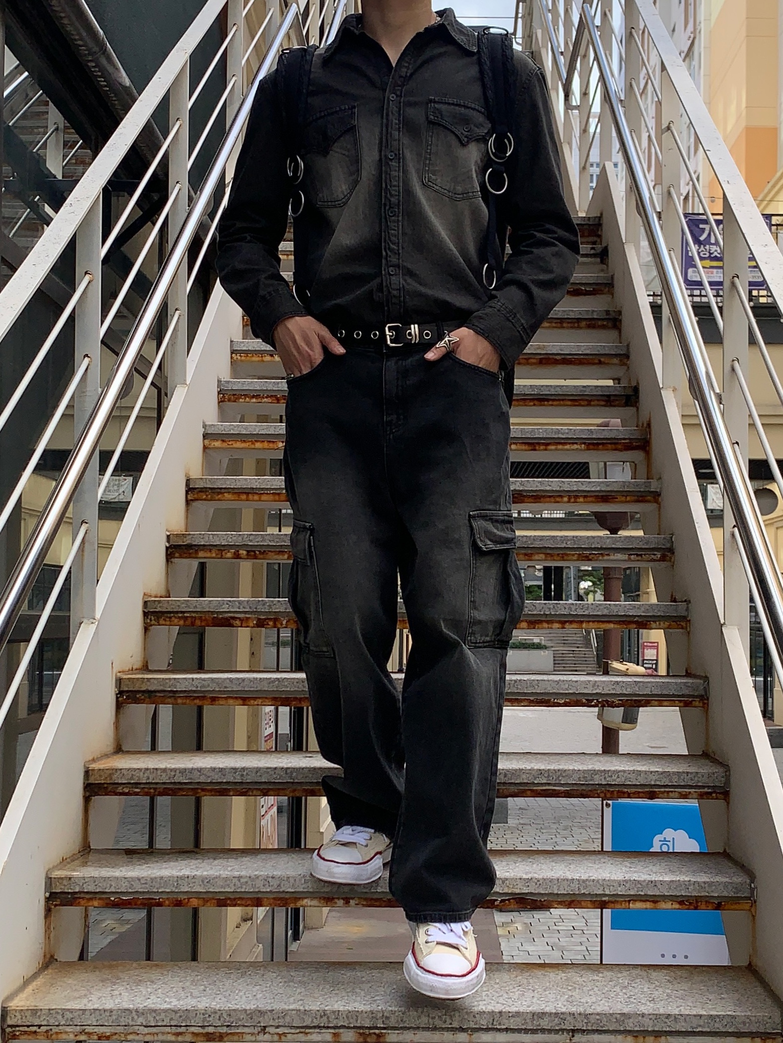 Maison Mihara Yasuhiro Peterson OG Sole Canvas Low-top Sneakers Natural 착용 스타일 - 5