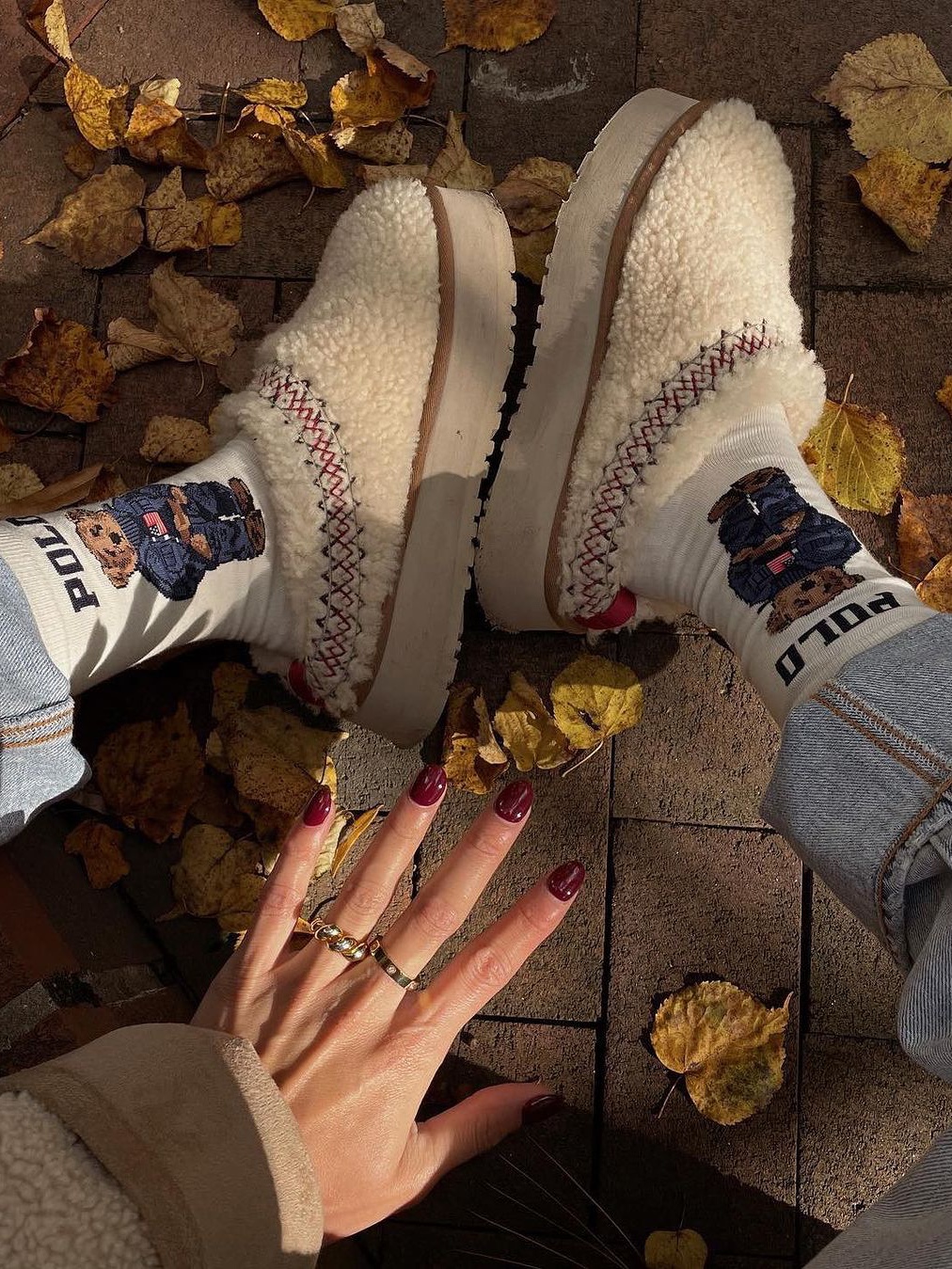 (W) UGG Tazz Braid Natural 착용 스타일 - 4