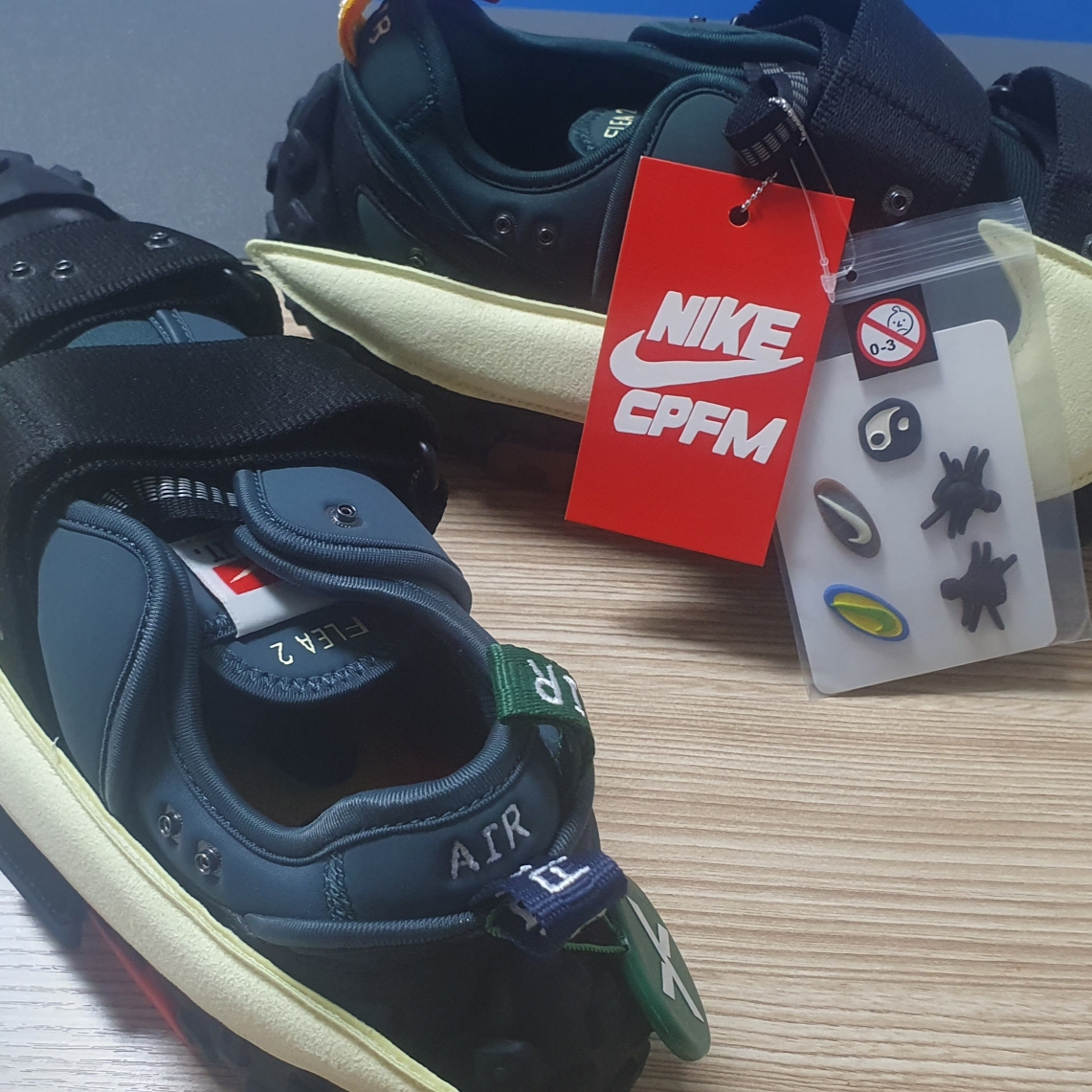 Nike x Cactus Plant Flea Market Air Flea 2 Faded Spruce 착용 스타일 - 2