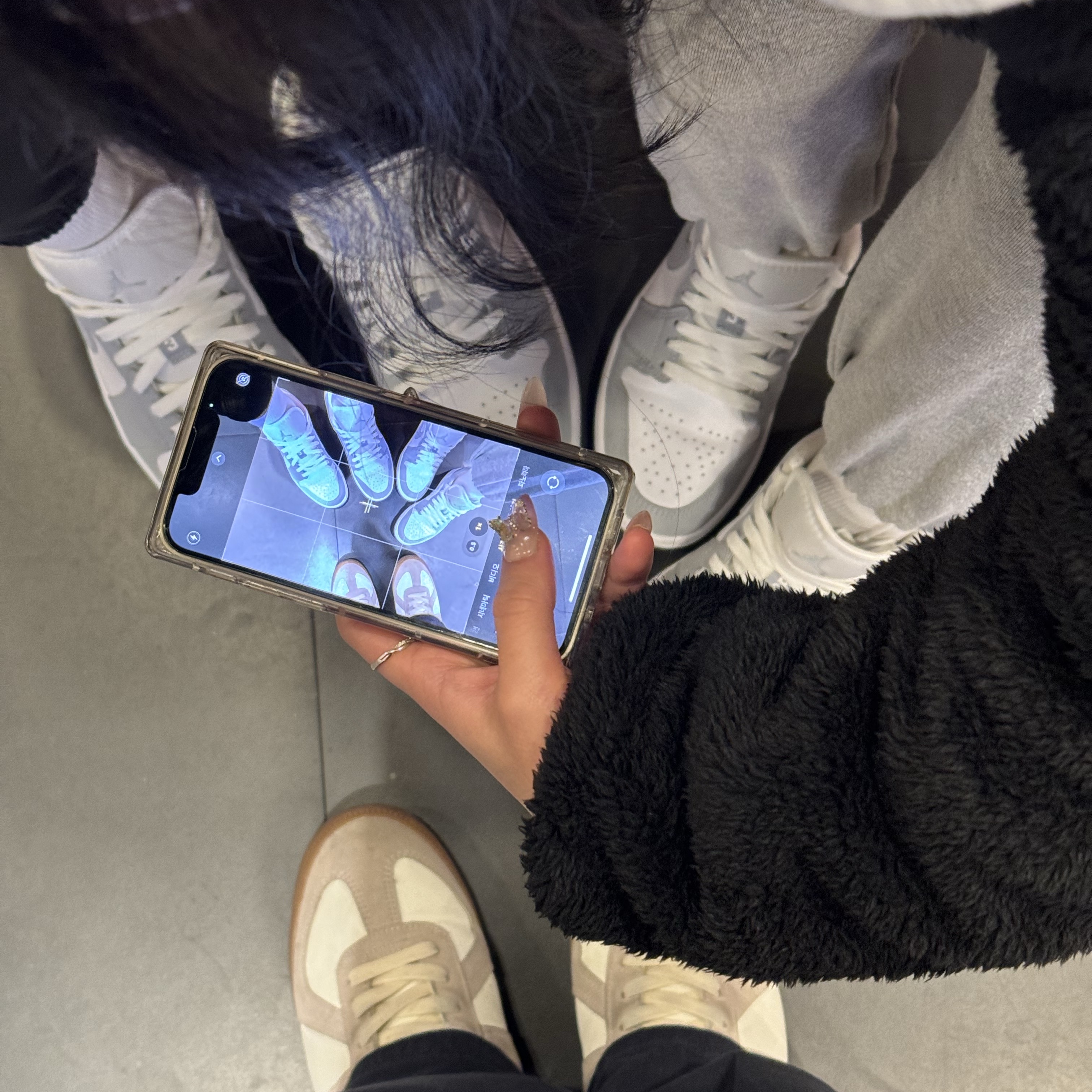 (W) Jordan 1 Low White Wolf Grey 착용 스타일 - 2
