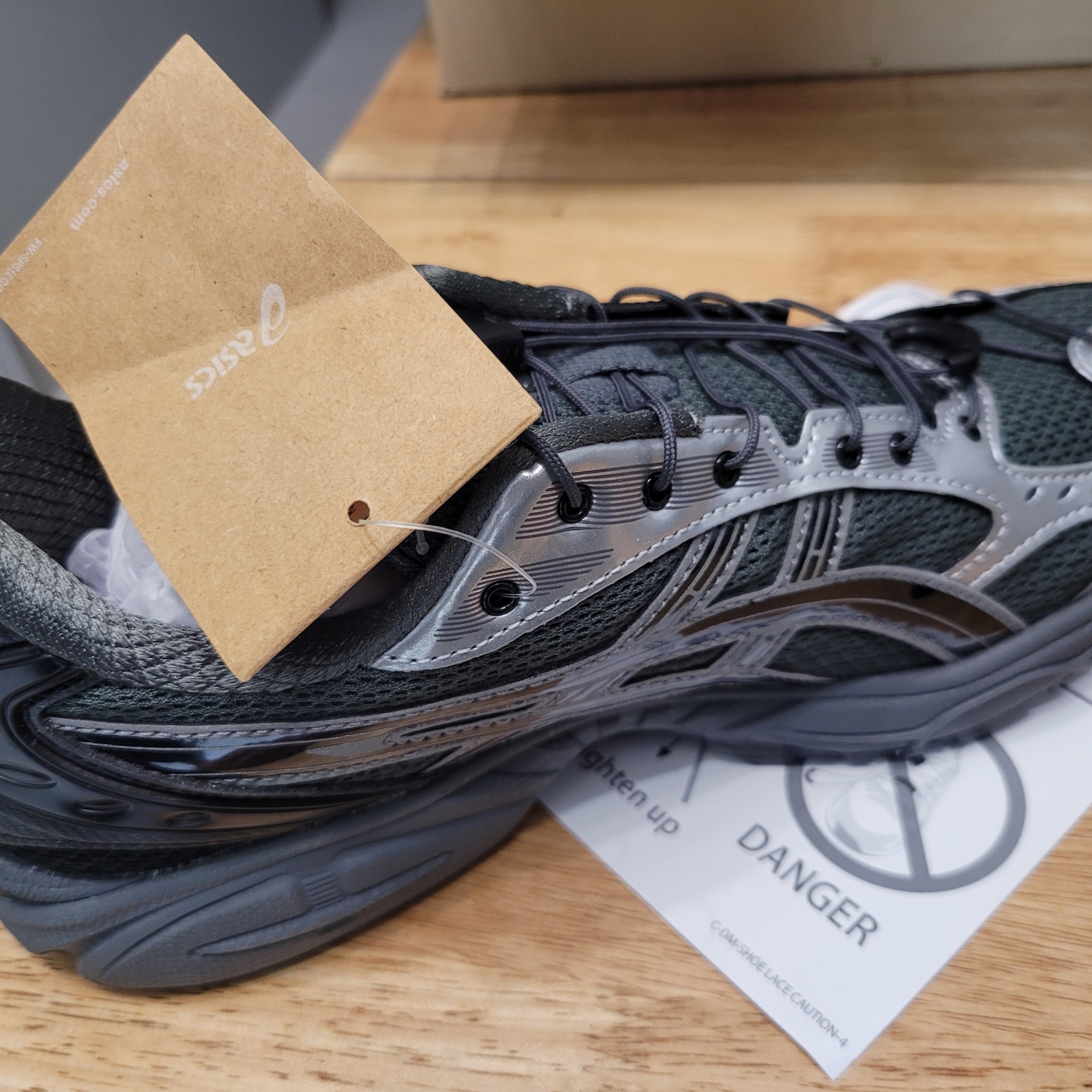 Asics x Unaffected Gel-Kayano 14 Silver Moon 착용 스타일 - 2