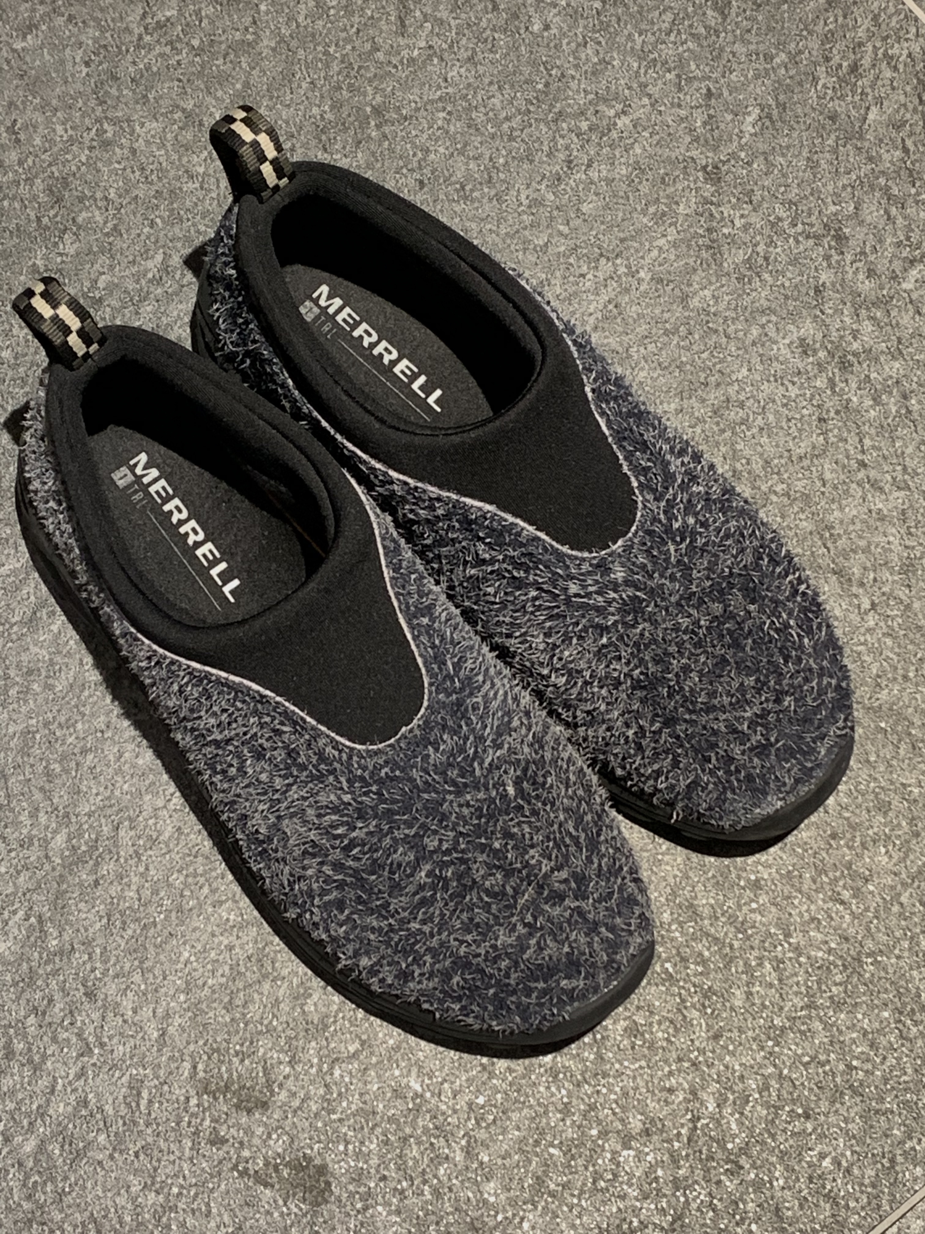 Merrell Winter Moc 3 1TRL Black Oyster 착용 스타일 - 1